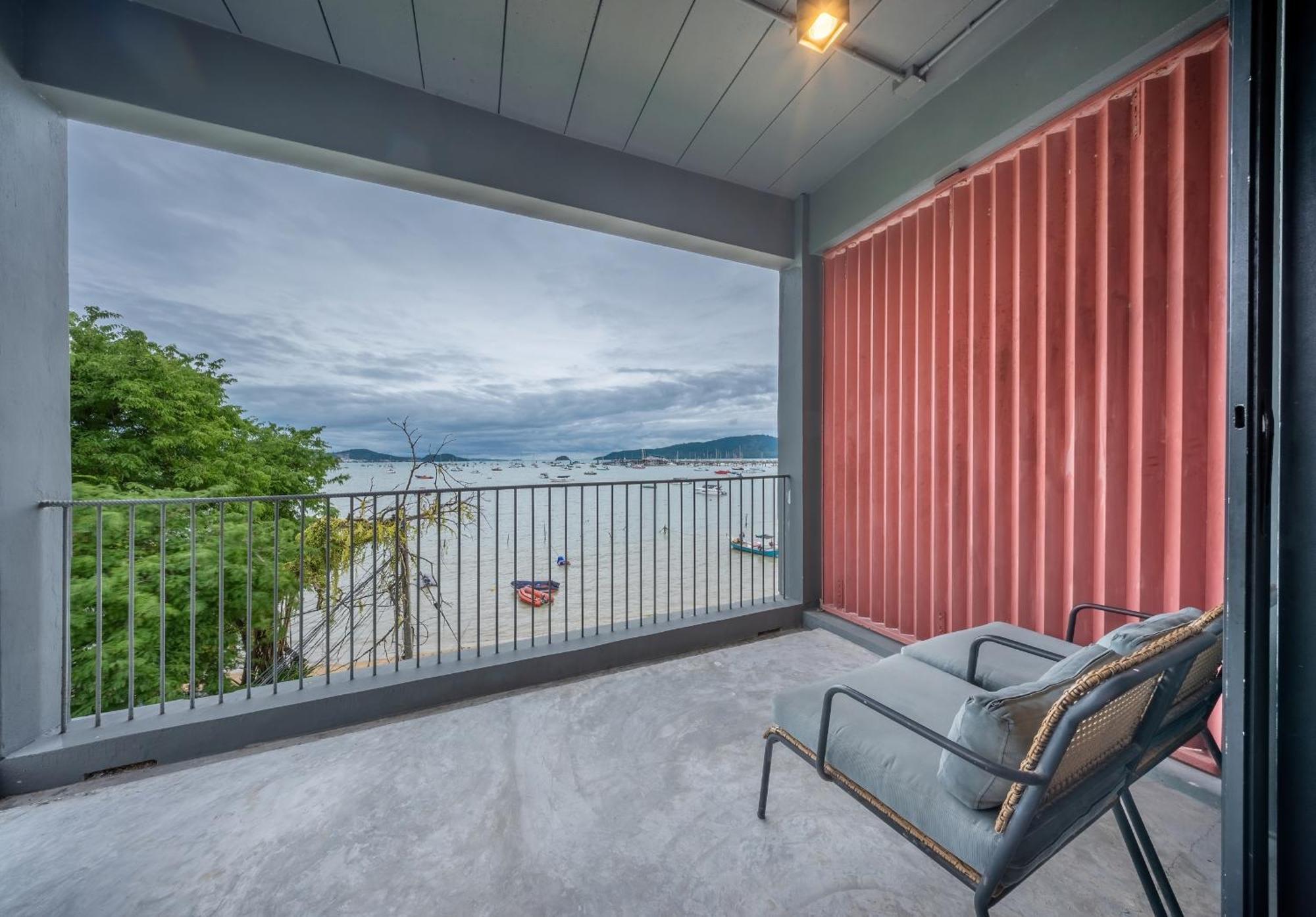Shin Arch39 Phuket Front - Sha Hotel