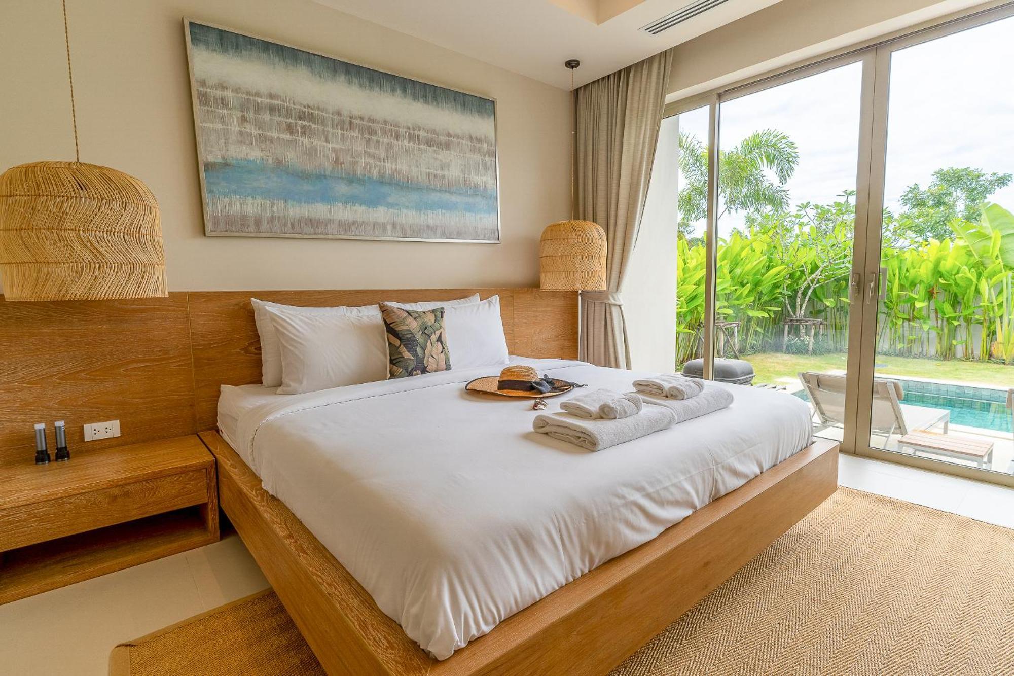 Casa Azure 19 - Brand New With Private Pool And Gym With 24-7 Security - Just 15 Min To Bangtao & Boat Avenue Phuket