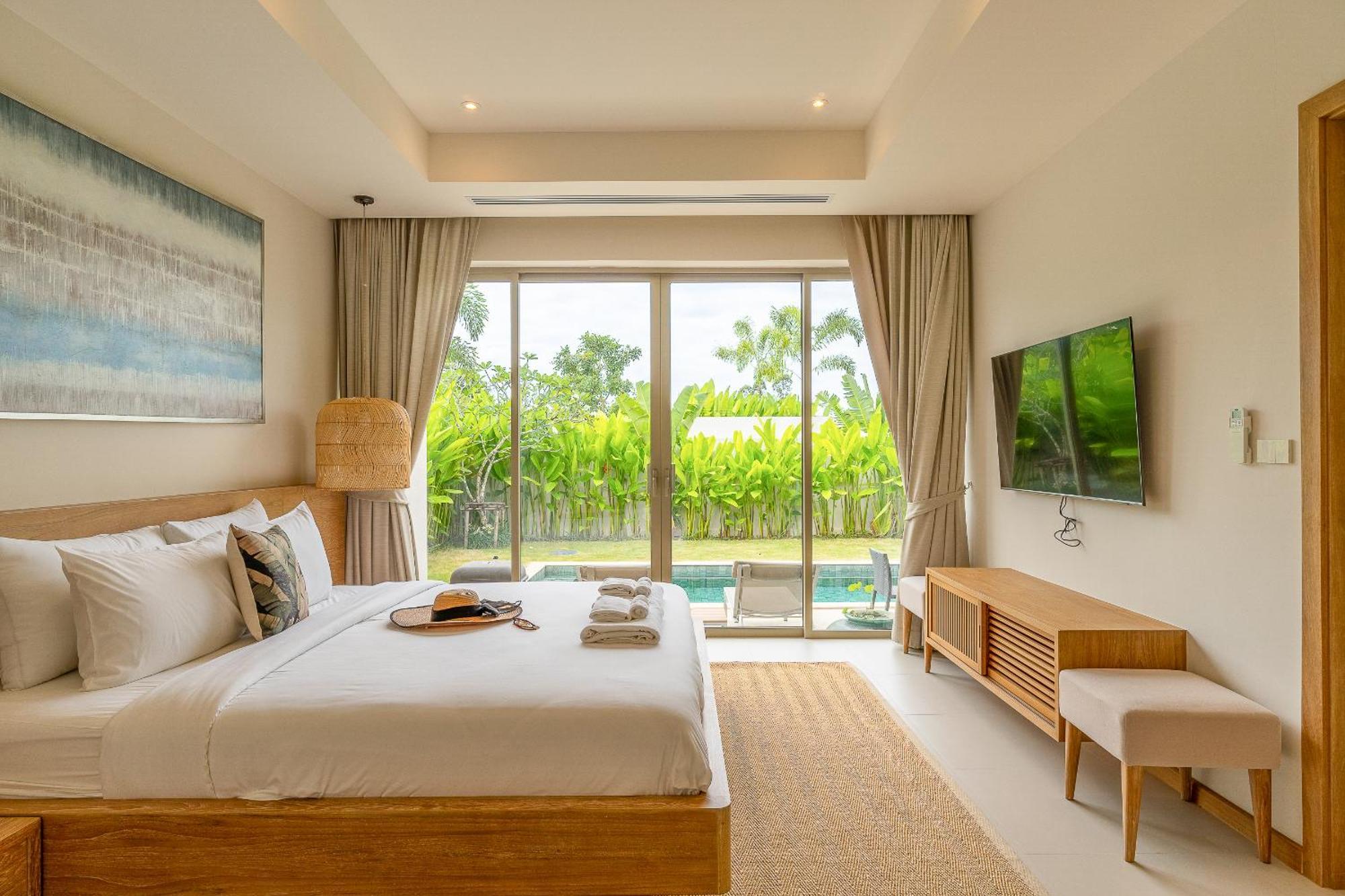 Casa Azure 19 - Brand New With Private Pool And Gym With 24-7 Security - Just 15 Min To Bangtao & Boat Avenue Villa