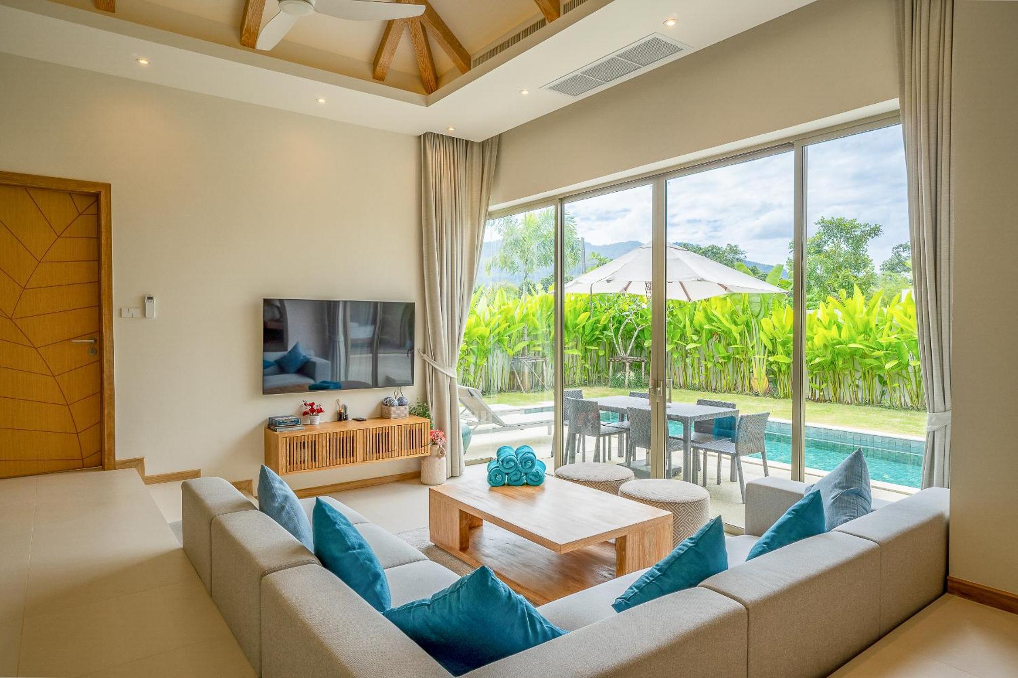 Villa Casa Azure 19 - Brand New With Private Pool And Gym With 24-7 Security - Just 15 Min To Bangtao & Boat Avenue Phuket