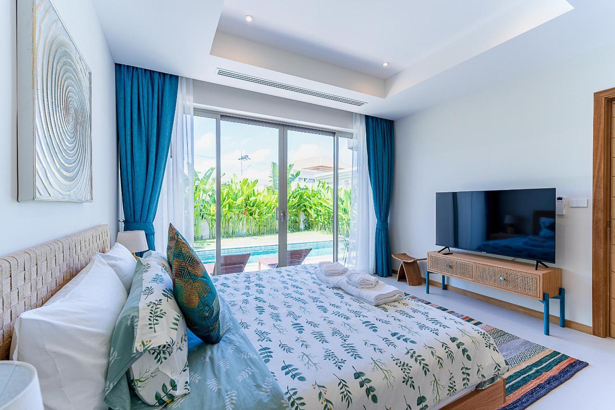 Casa Azure 8 - Brand New With Private Pool And Gym With 24-7 Security - Just 15 Min To Bangtao & Boat Avenue Villa *