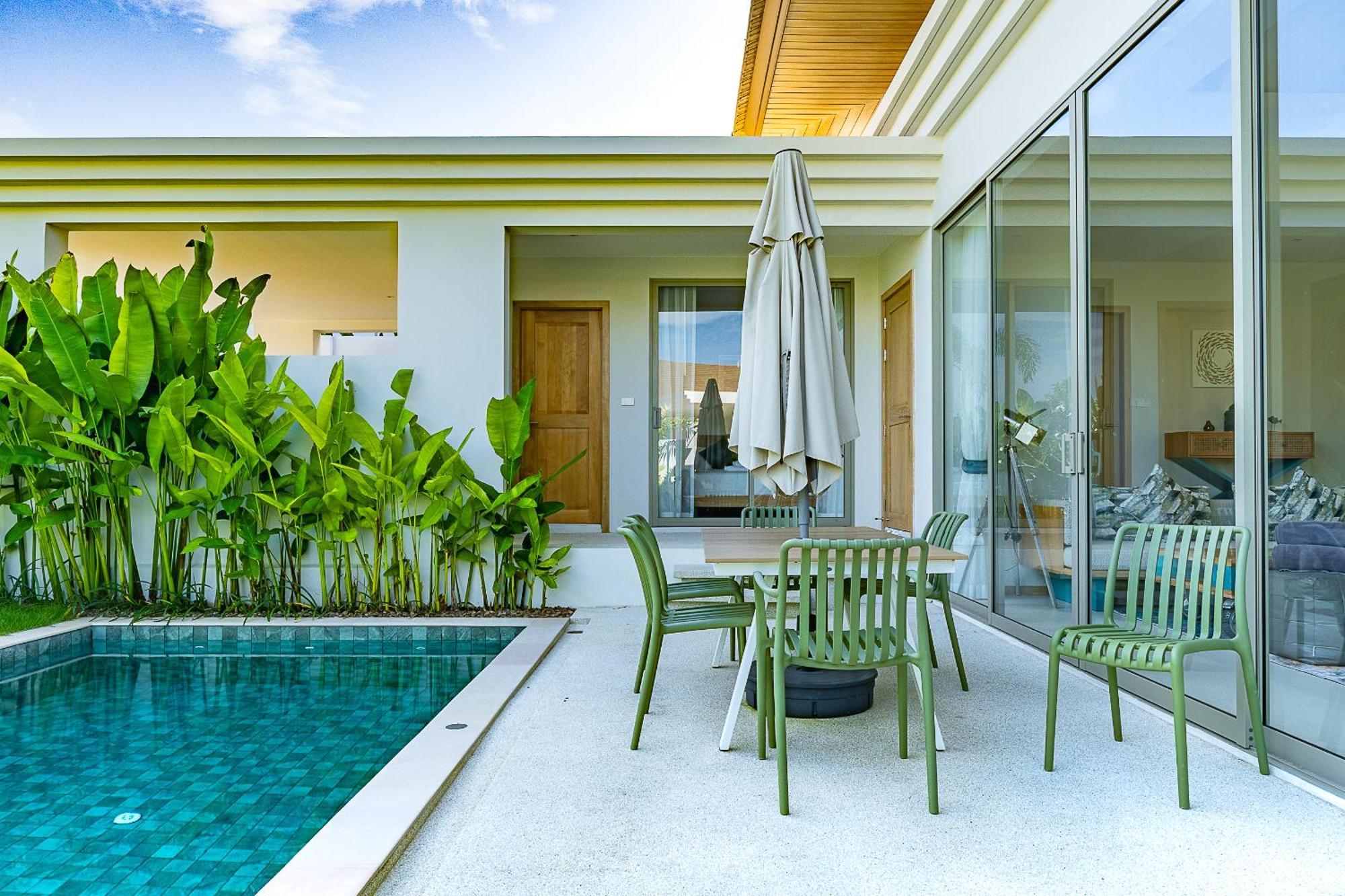 Villa Casa Azure 8 - Brand New With Private Pool And Gym With 24-7 Security - Just 15 Min To Bangtao & Boat Avenue Phuket