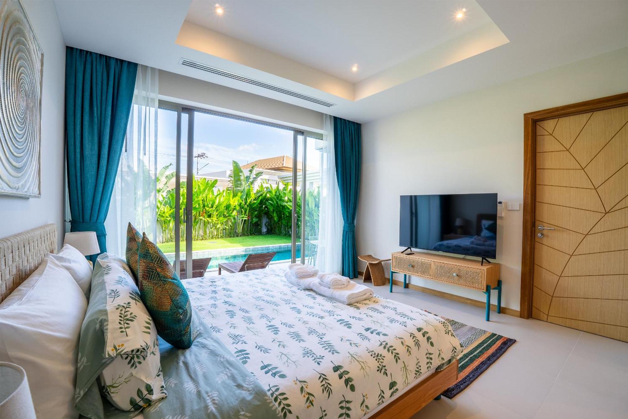 Casa Azure 8 - Brand New With Private Pool And Gym With 24-7 Security - Just 15 Min To Bangtao & Boat Avenue Phuket