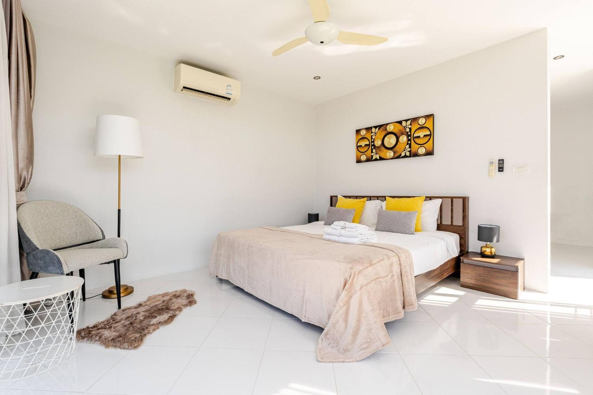 Sunny A8 Charming Close To Nature Villa Kamala Beach