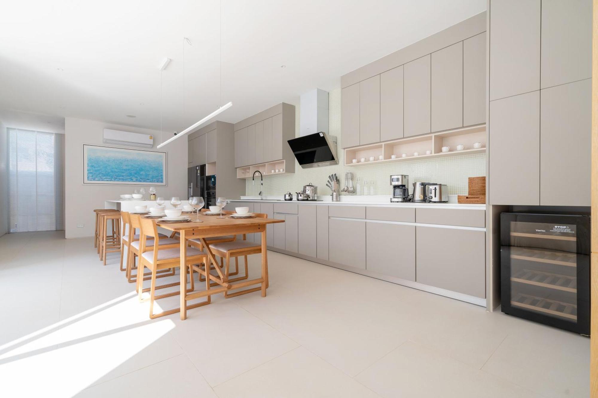 Elite Living - Designed 3br Pool In New Build Luxpride 4 L6 *