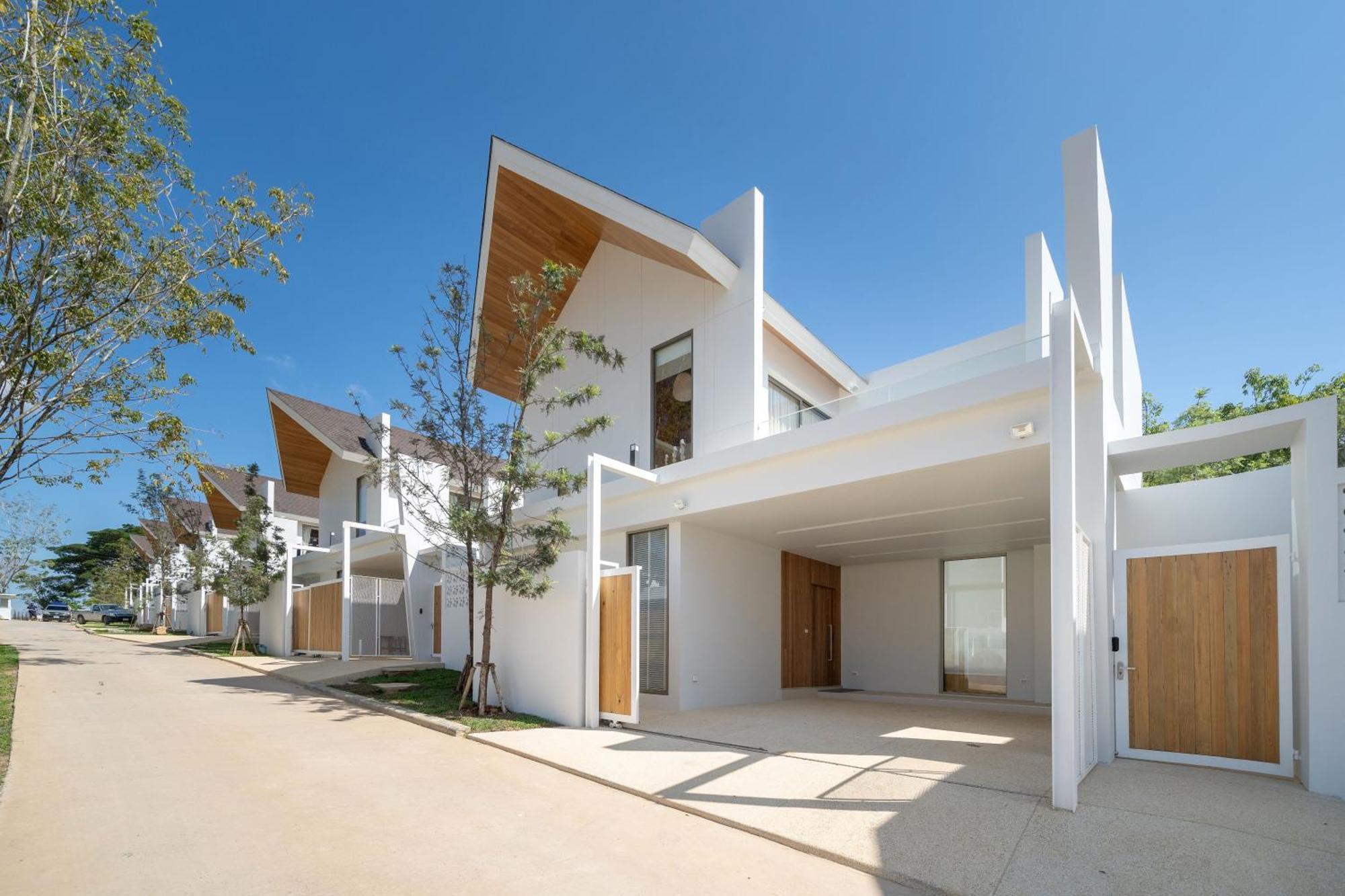 Elite Living - Designed 3br Pool In New Build Luxpride 4 L6 Villa Ban Pak Lak