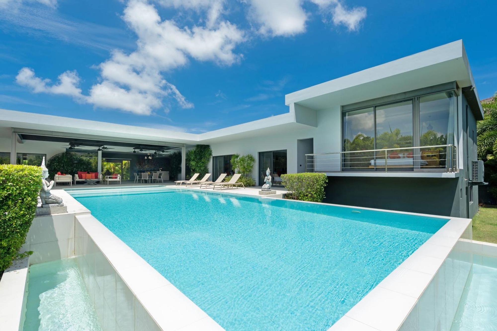 Villa Luxurious 5br Mayacol With 17m Long Pool, Naiharn Rawai
