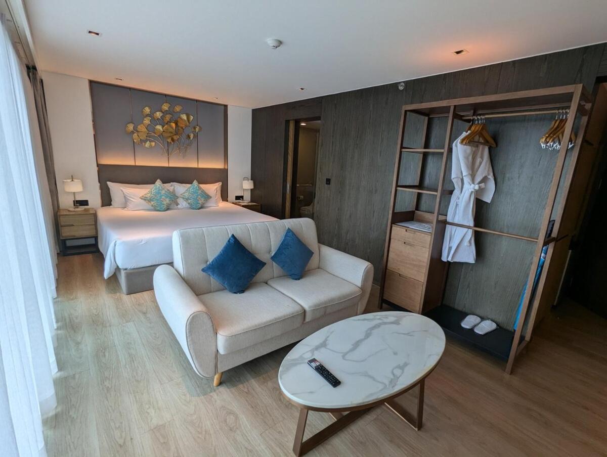 Spacious S4304 By Ibg