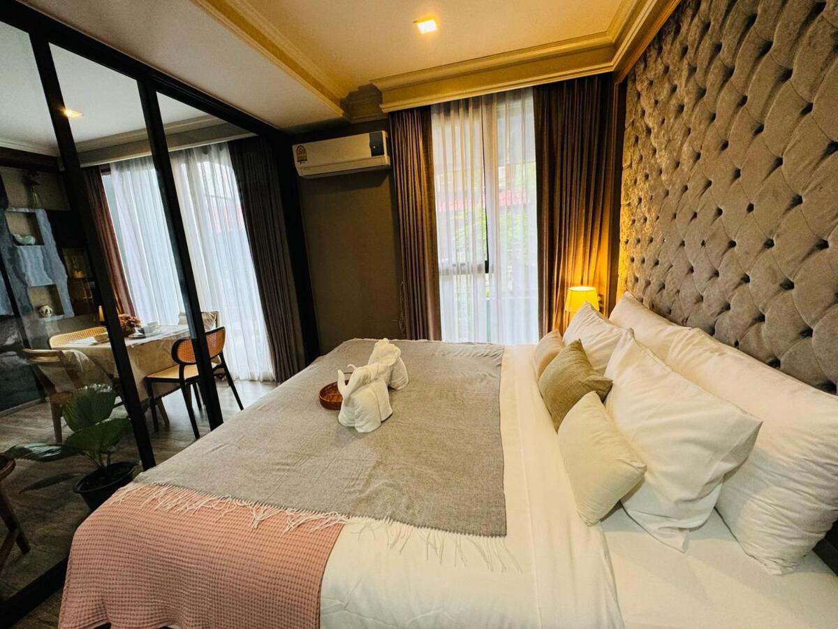 Rooftop Pool Luxury With Bathtub And Sofa Bed Big Balcony Apartment Patong