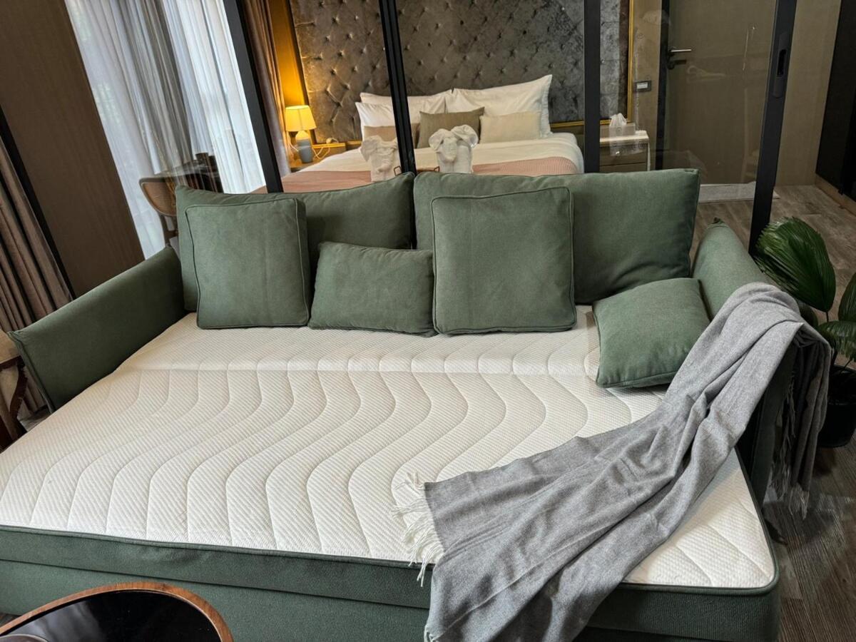 Rooftop Pool Luxury With Bathtub And Sofa Bed Big Balcony Patong