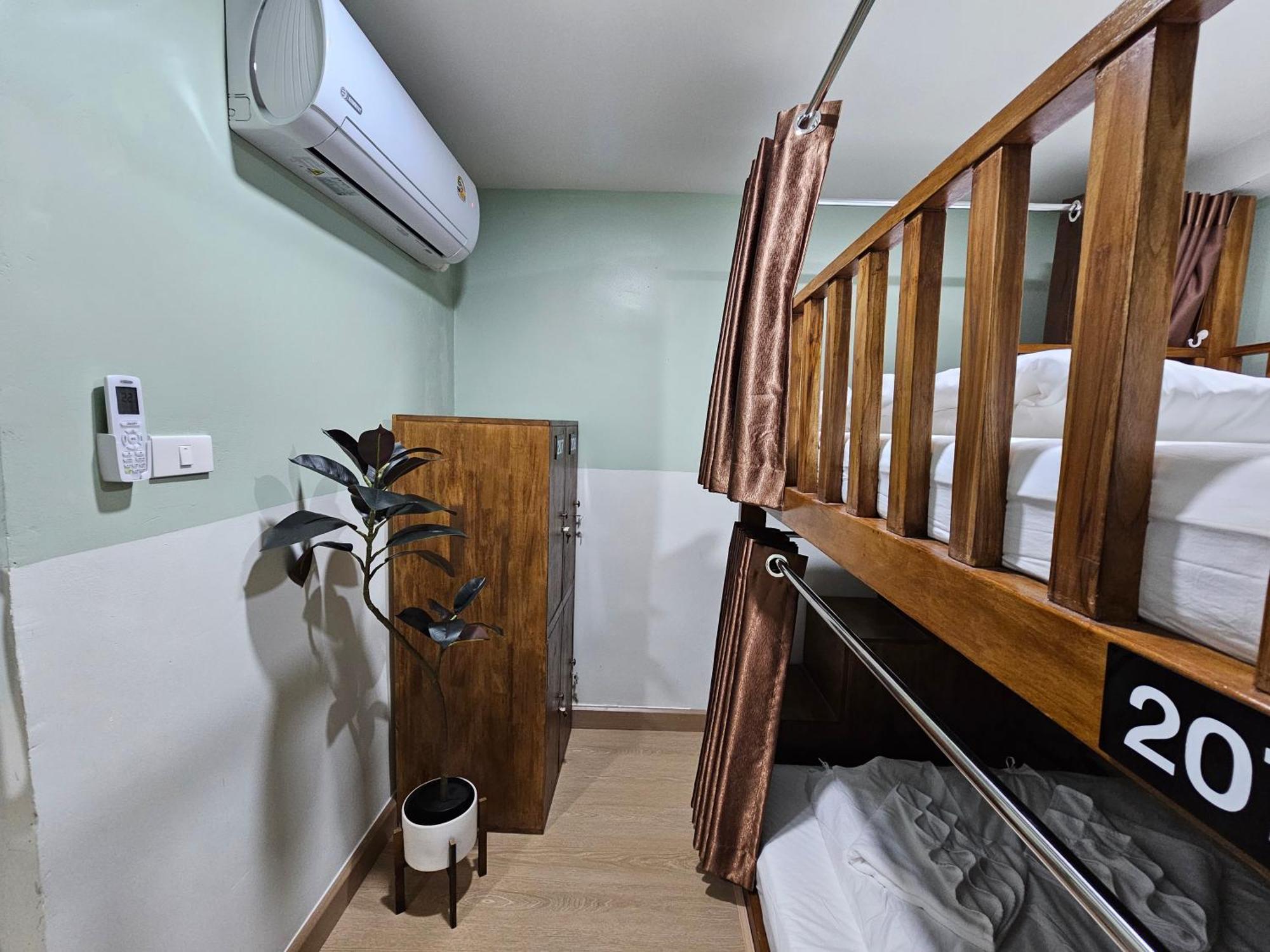 Hostel Lub Nai *