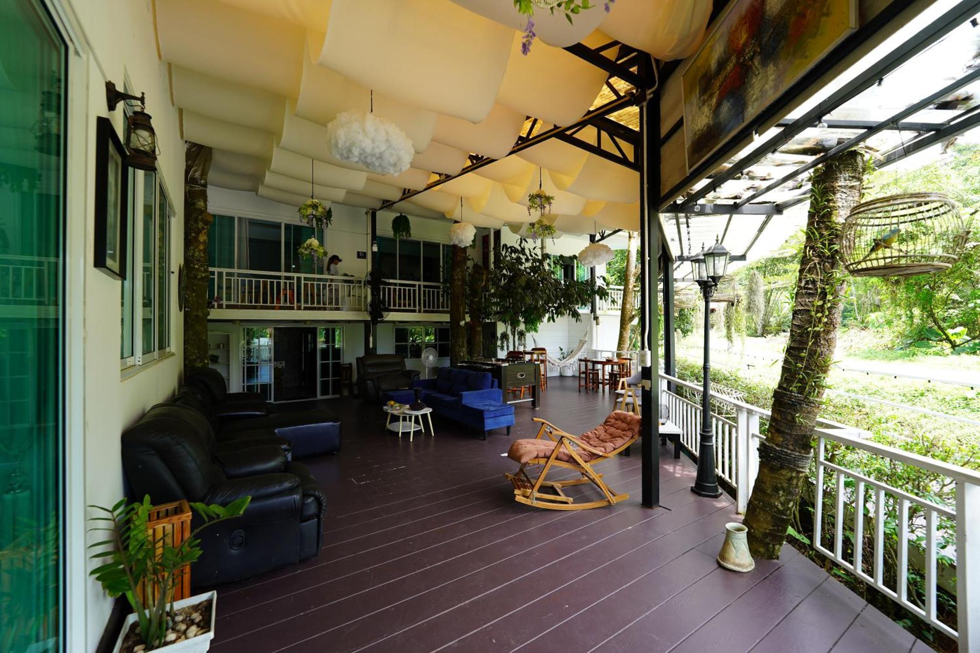 Vakantiehuis Tropical Oasis Aoyon House *
