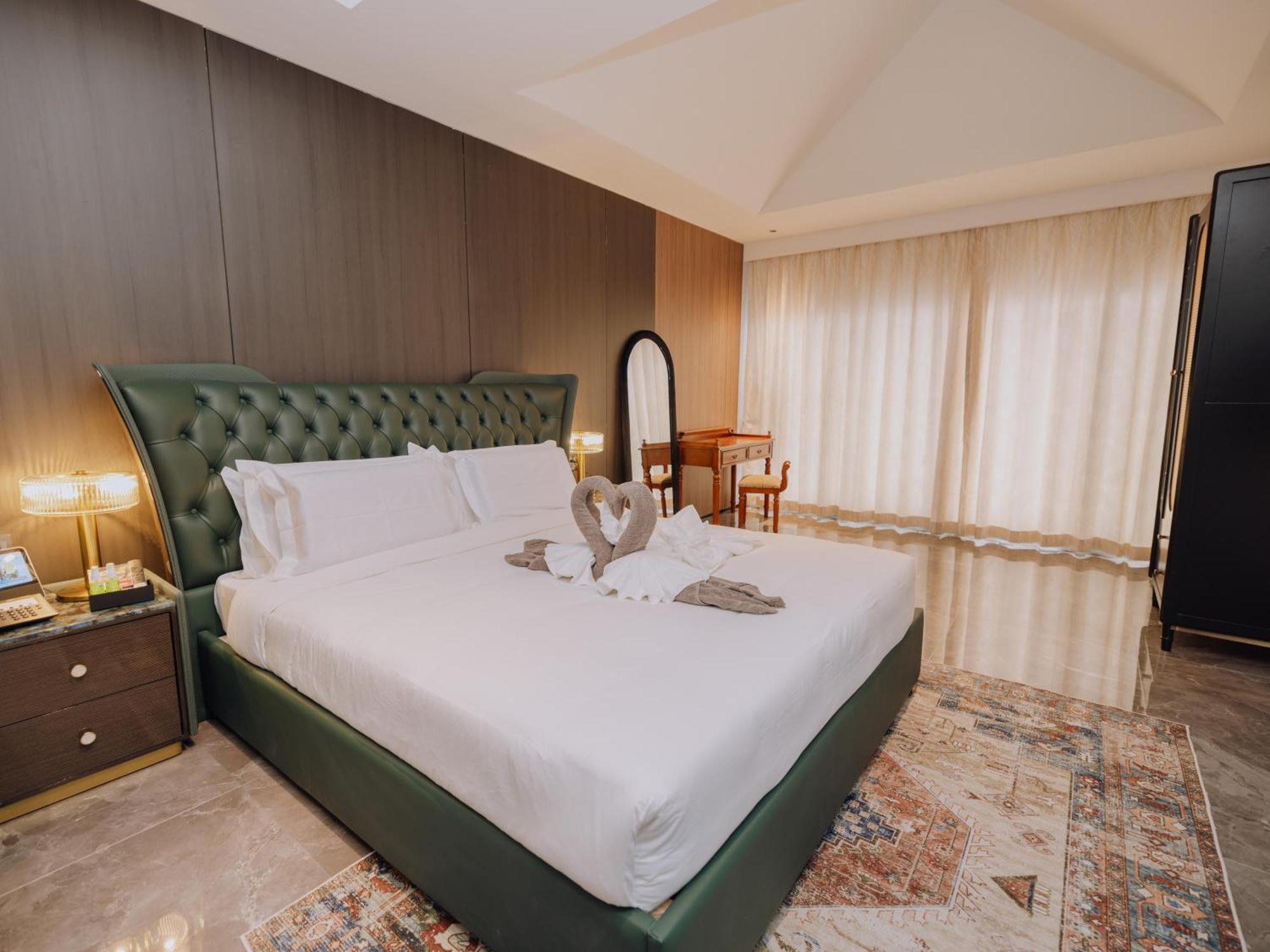 Yusu Resort