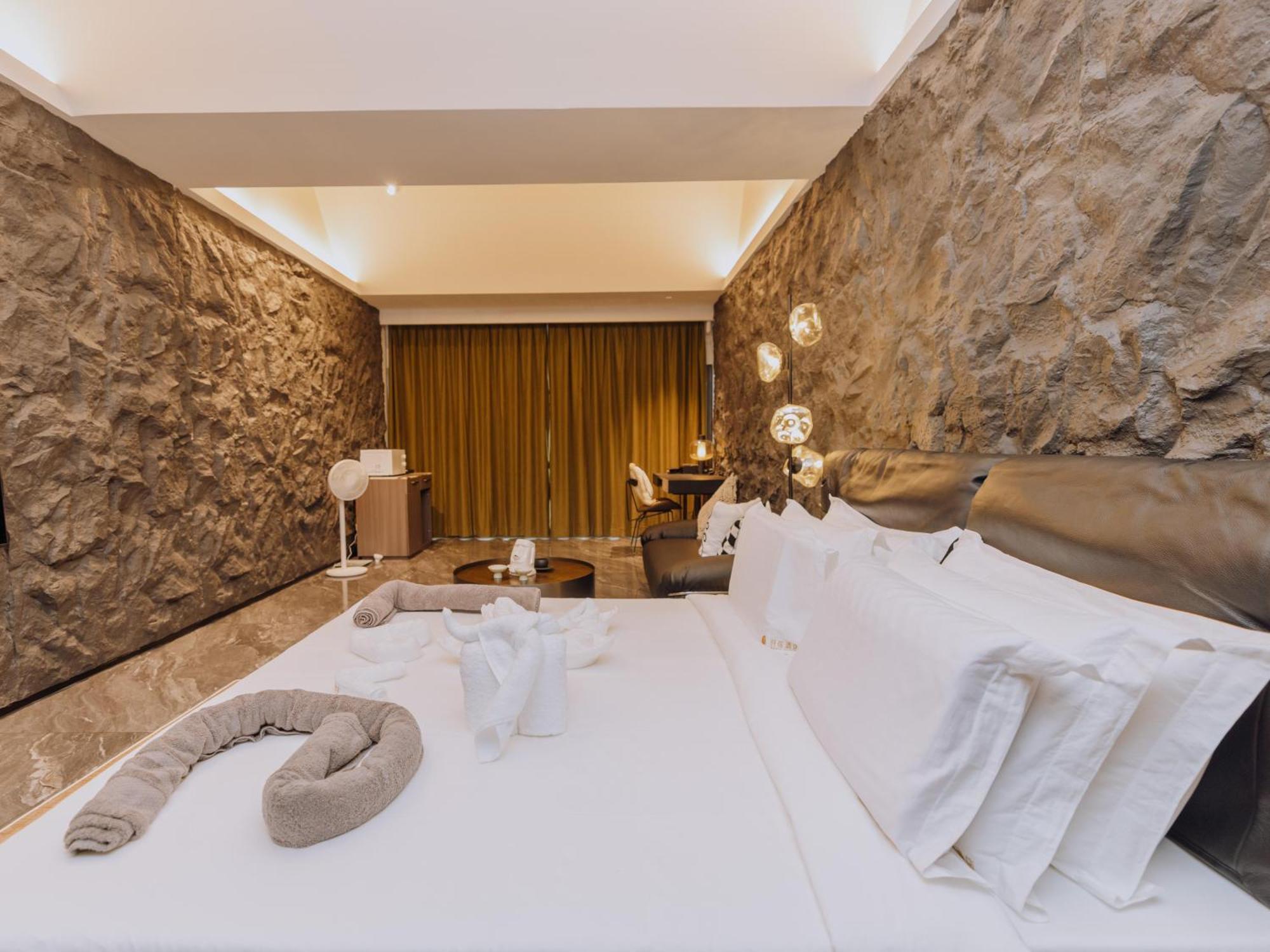 Yusu Resort Phuket