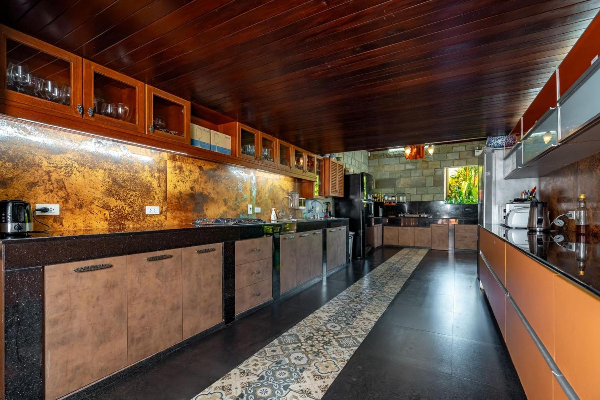 Ocean Pearl Seaview Hotel 4*
