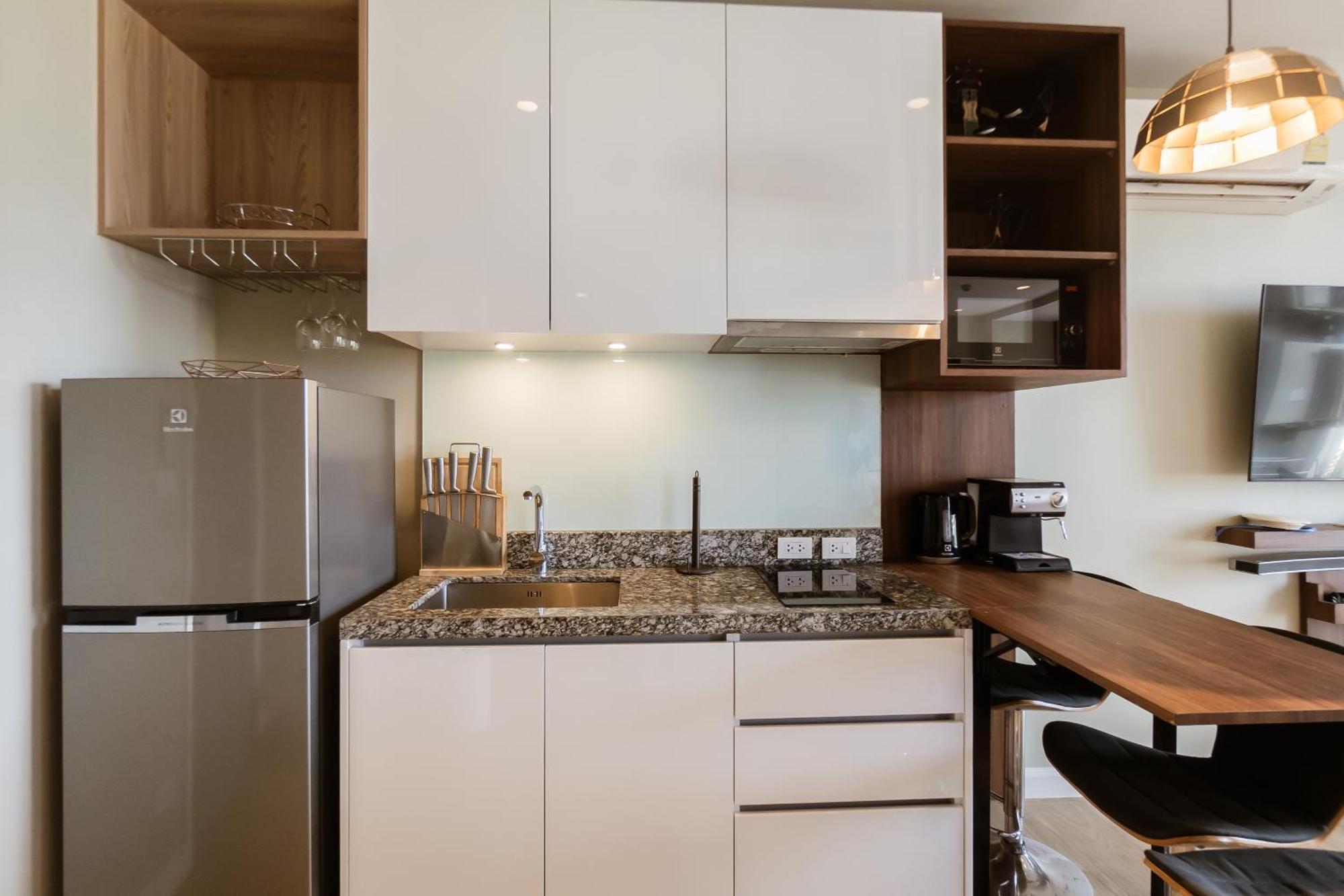 Mountain View - Bangtao Apartment *