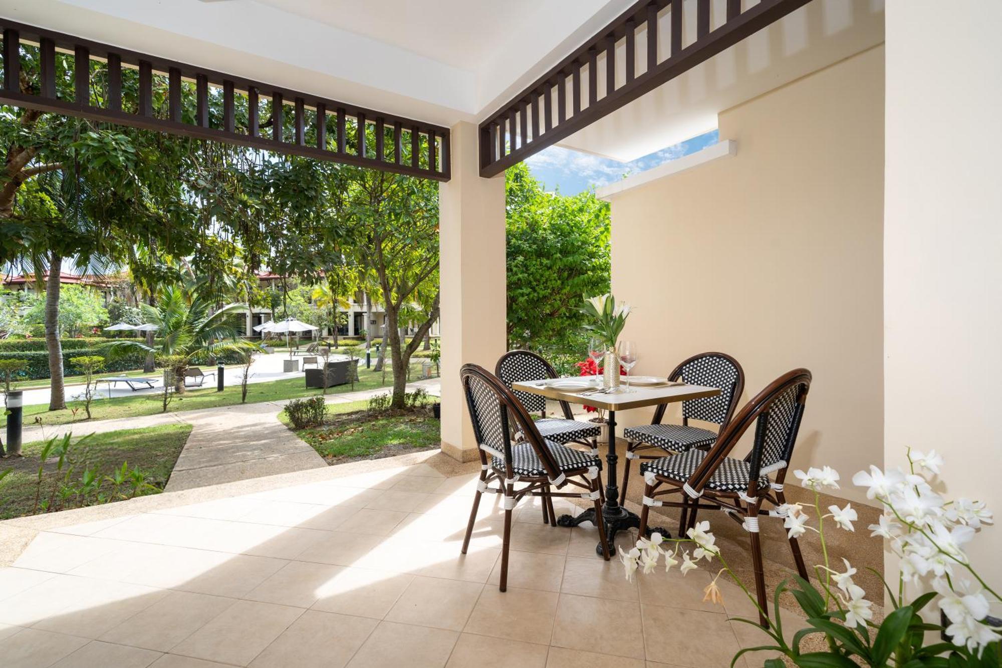 Laguna Village 2 - Bedroom , Close To The *