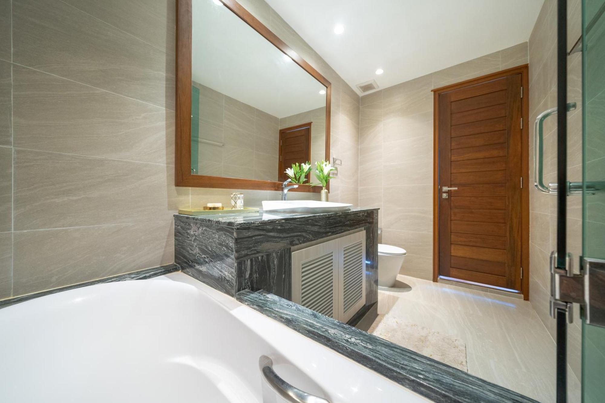 Laguna Village 2 - Bedroom , Close To The Phuket