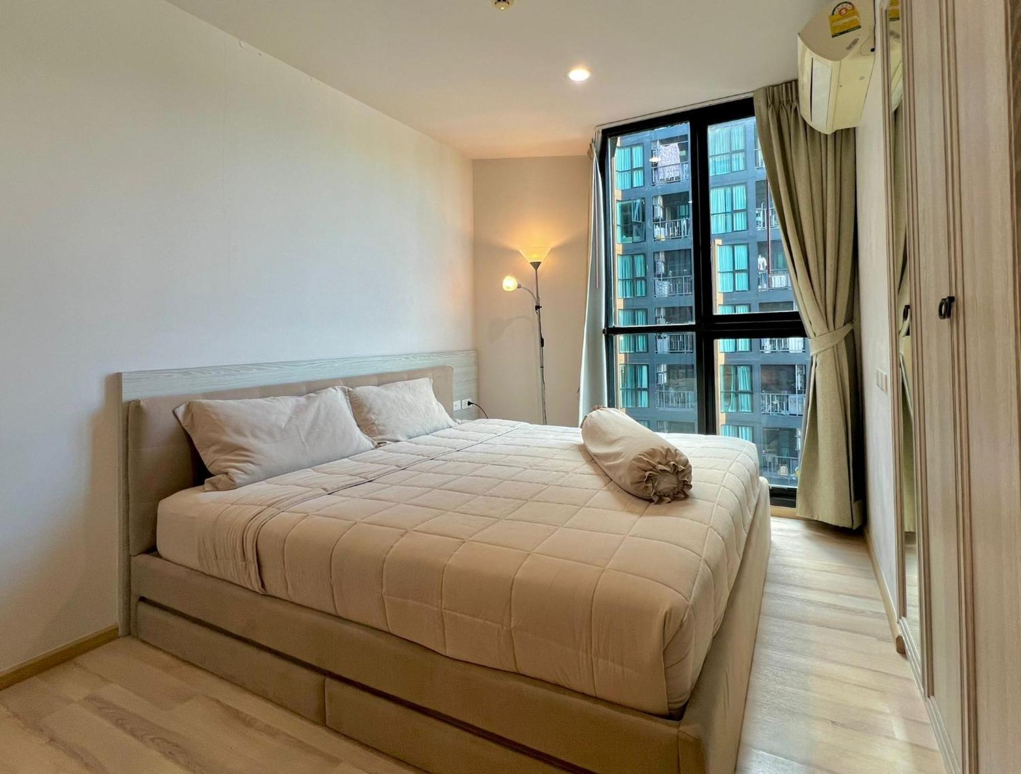 1bedroom With Rooftop Infinity Pool - The Base Height Phuket Apartment *