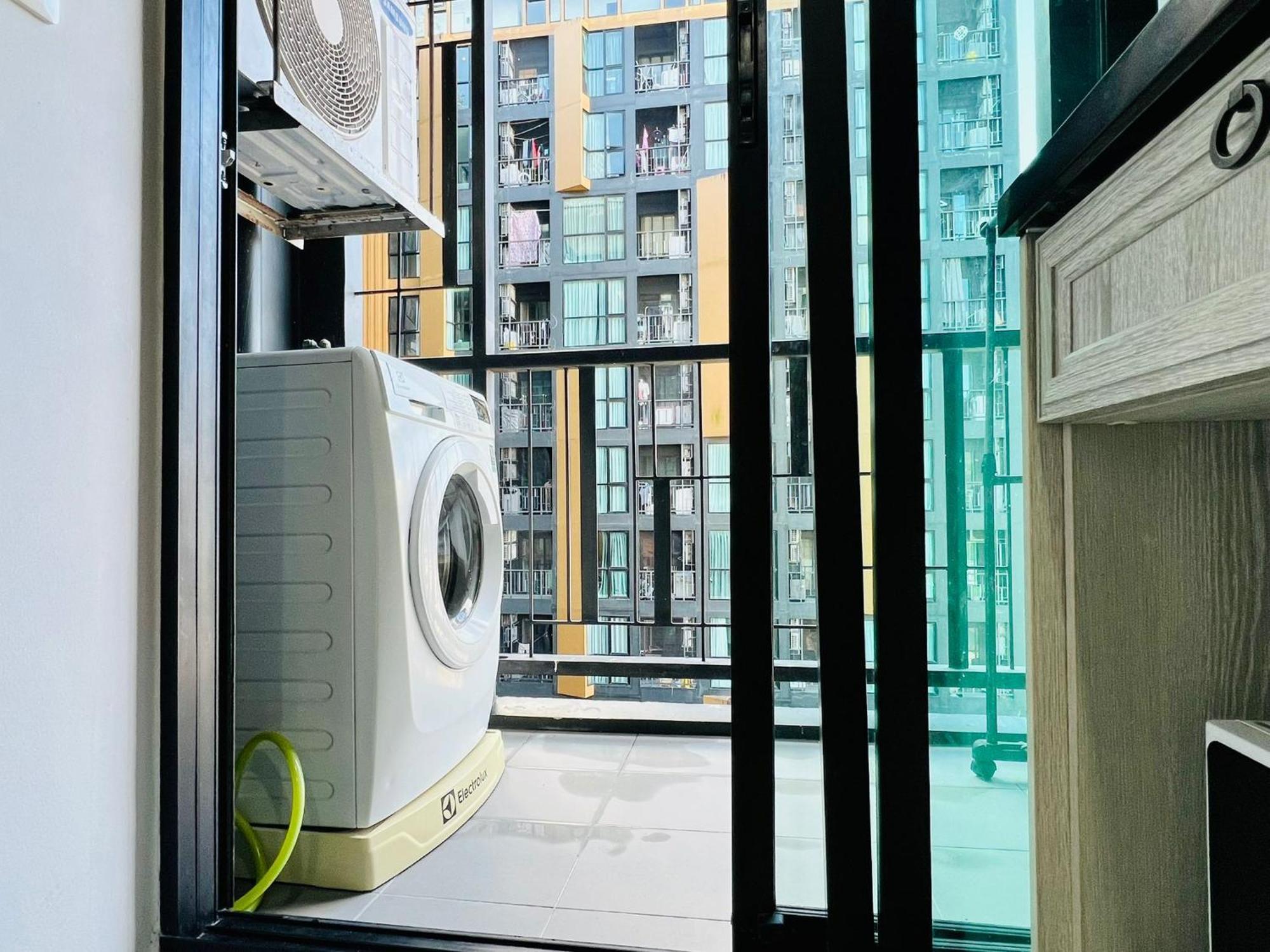 1bedroom With Rooftop Infinity Pool - The Base Height Phuket * Ban Sam Kong