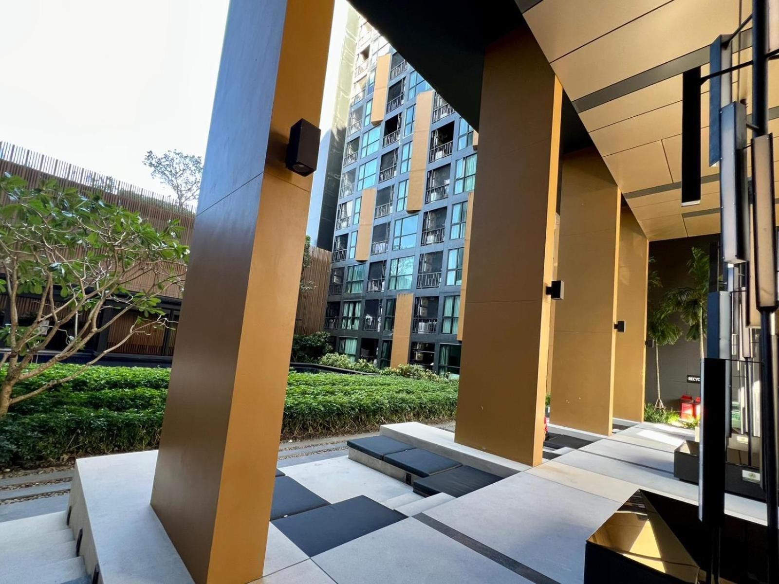 Apartment 1bedroom With Rooftop Infinity Pool - The Base Height Phuket Ban Sam Kong