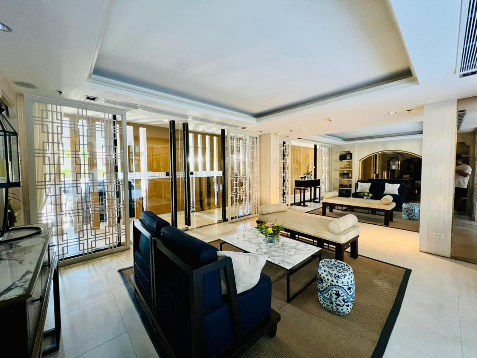 Apartment 1bedroom With Rooftop Infinity Pool - The Base Height Phuket *