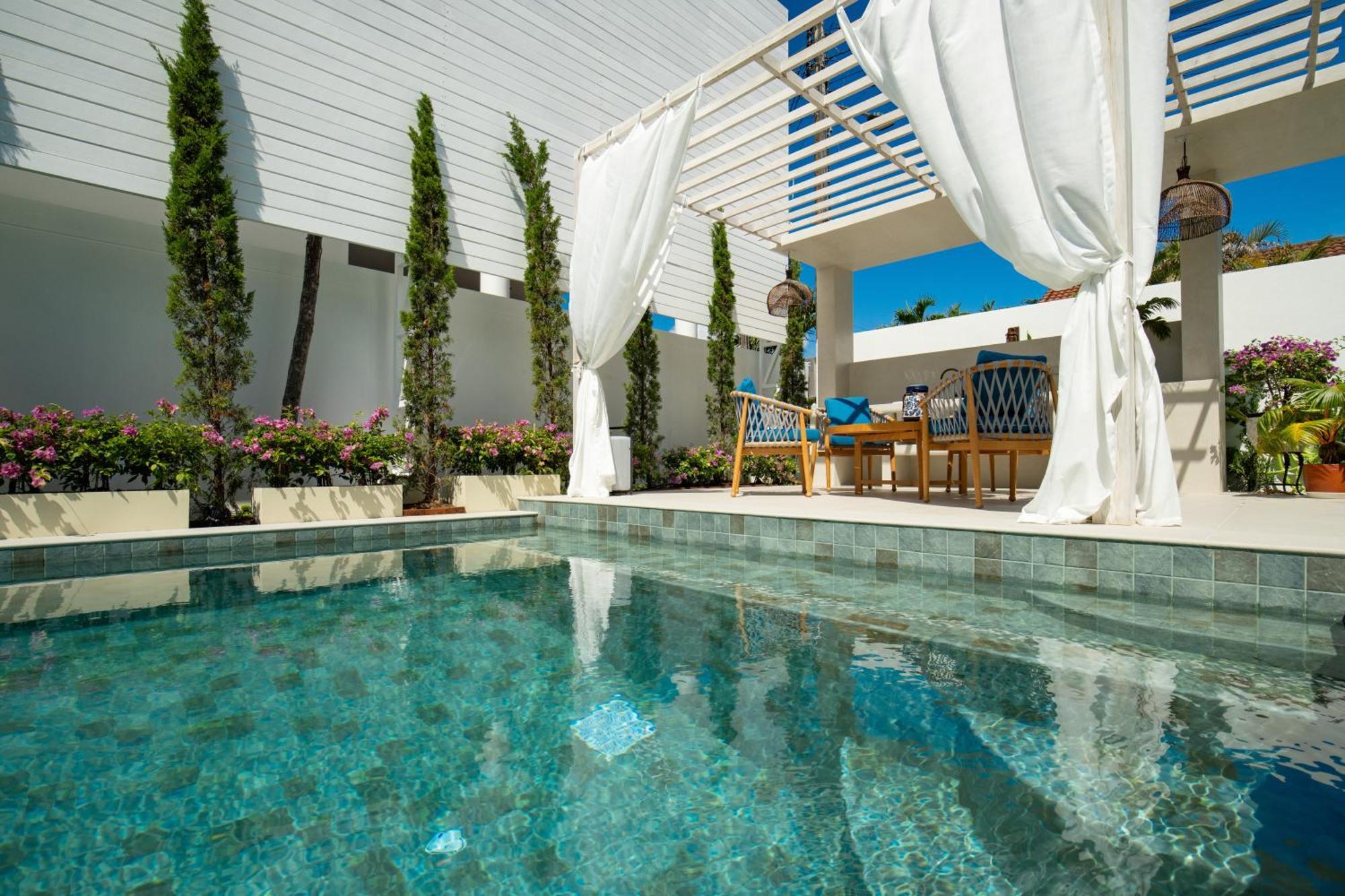Nai Harn 4 Bedroom Pool Villa, Rawai, *
