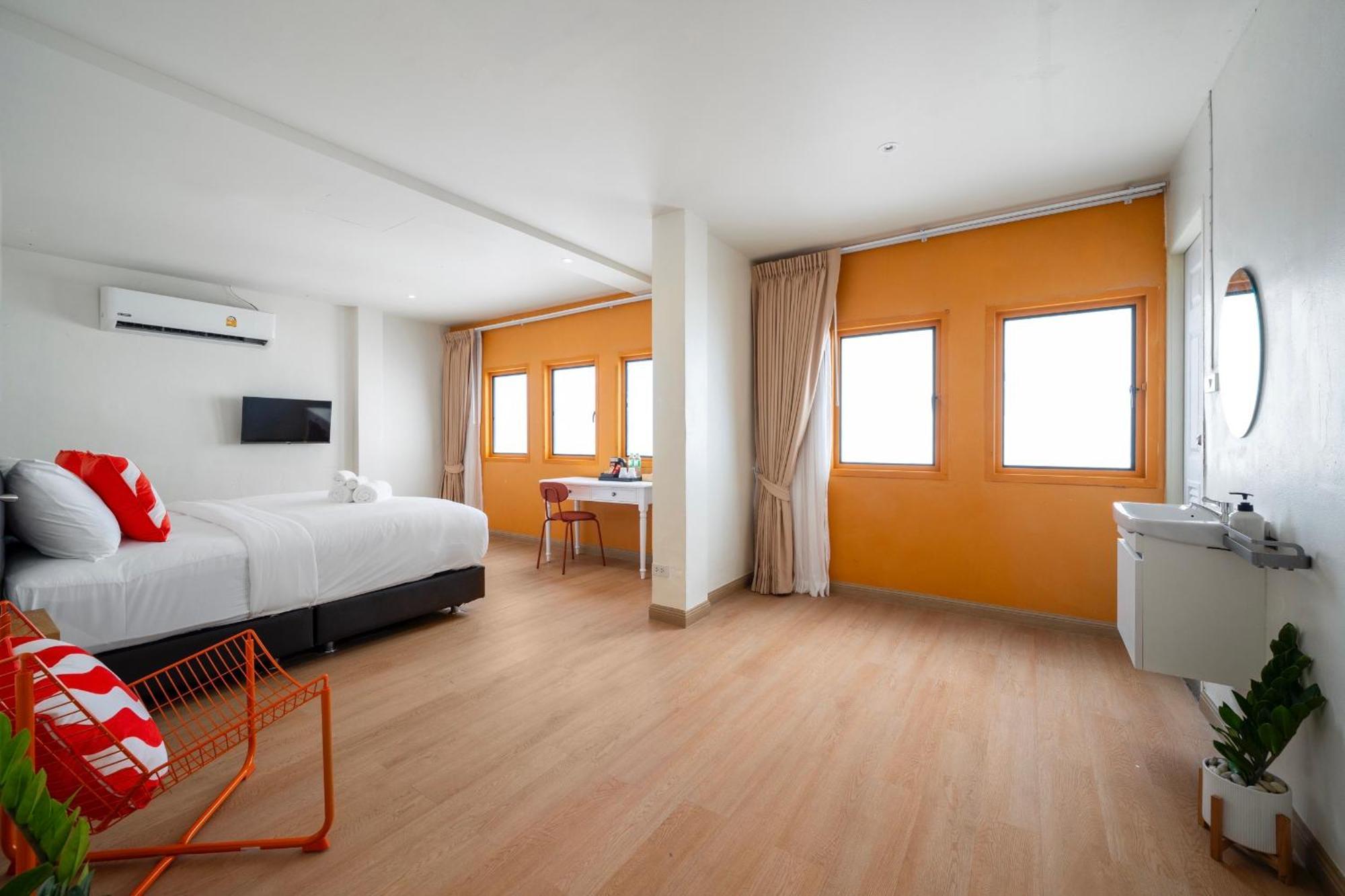 Hotel Horange Town