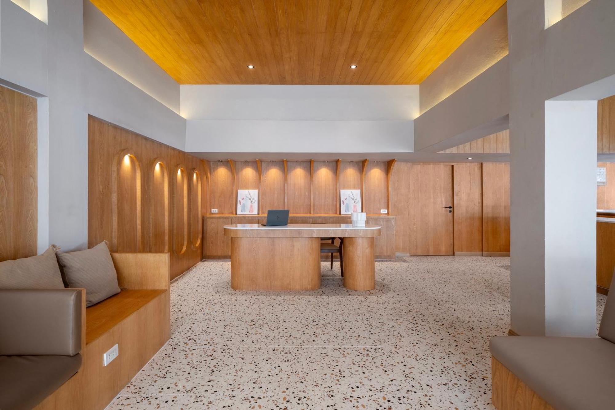 Horange Town Hotel