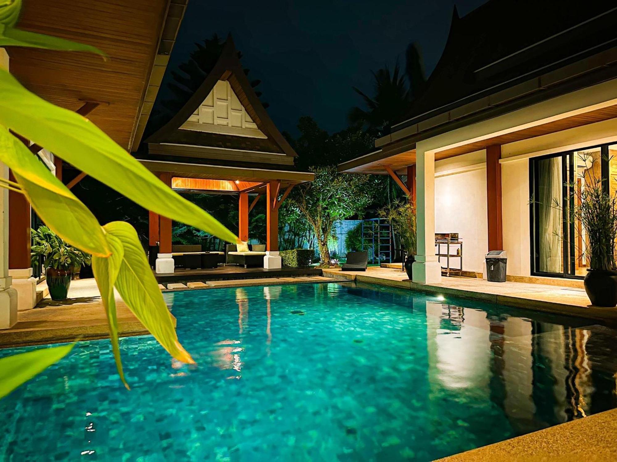 Vila Champagne Pool Rawai