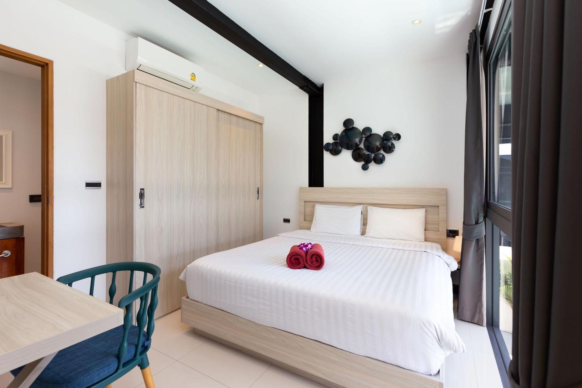 Loft Style 4br Sunset Garden 4 With 12m Salt Water Pool, Near Naiharn Villa Ban Saiyuan