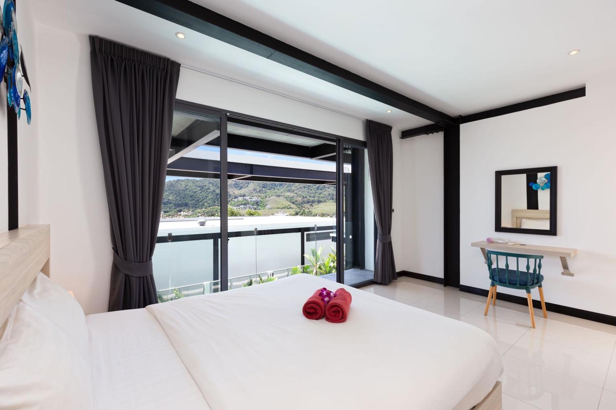 Villa Loft Style 4br Sunset Garden 4 With 12m Salt Water Pool, Near Naiharn *