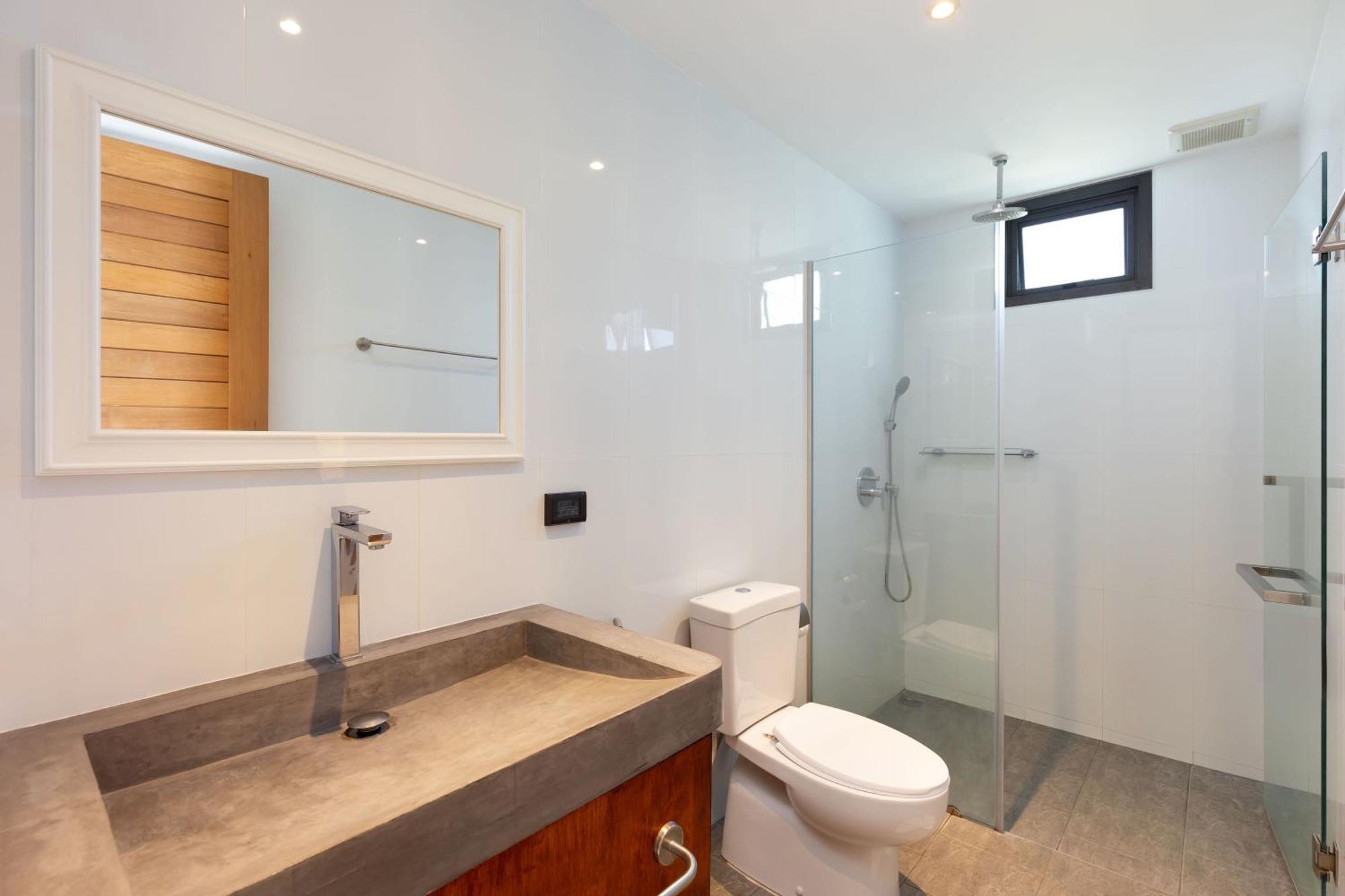 Villa Loft Style 4br Sunset Garden 4 With 12m Salt Water Pool, Near Naiharn Ban Saiyuan