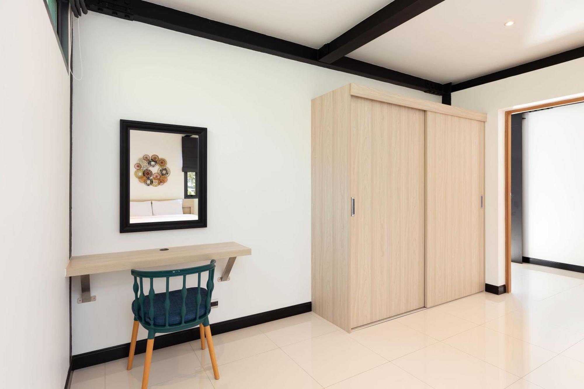 Loft Style 4br Sunset Garden 4 With 12m Salt Water Pool, Near Naiharn Villa