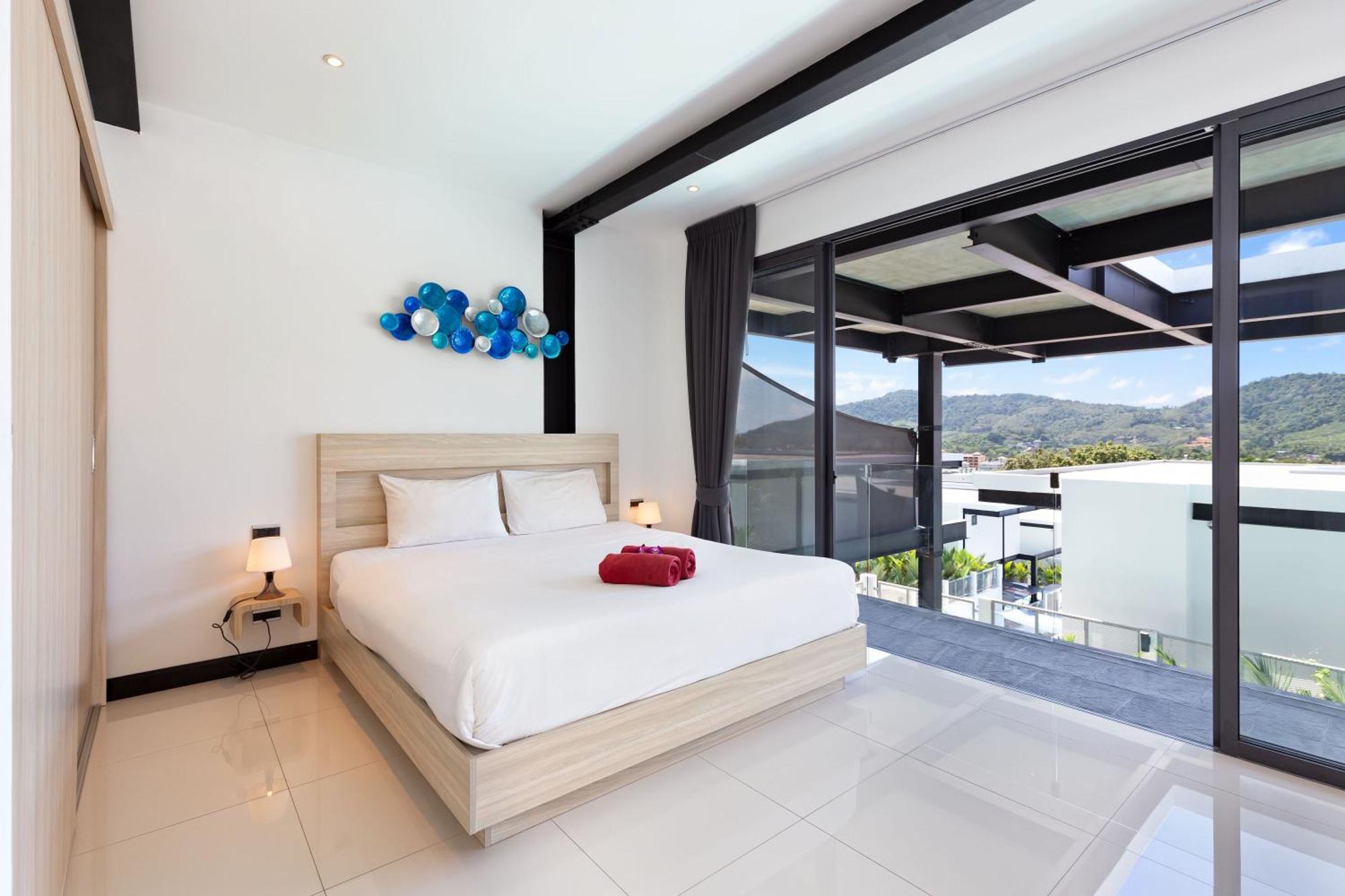 Loft Style 4br Sunset Garden 4 With 12m Salt Water Pool, Near Naiharn Villa Ban Saiyuan