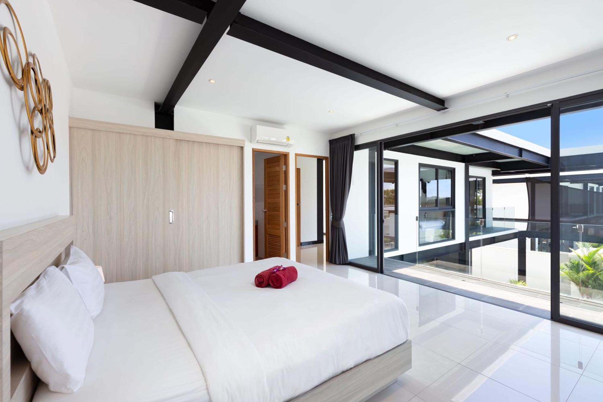 Loft Style 4br Sunset Garden 4 With 12m Salt Water Pool, Near Naiharn Ban Saiyuan