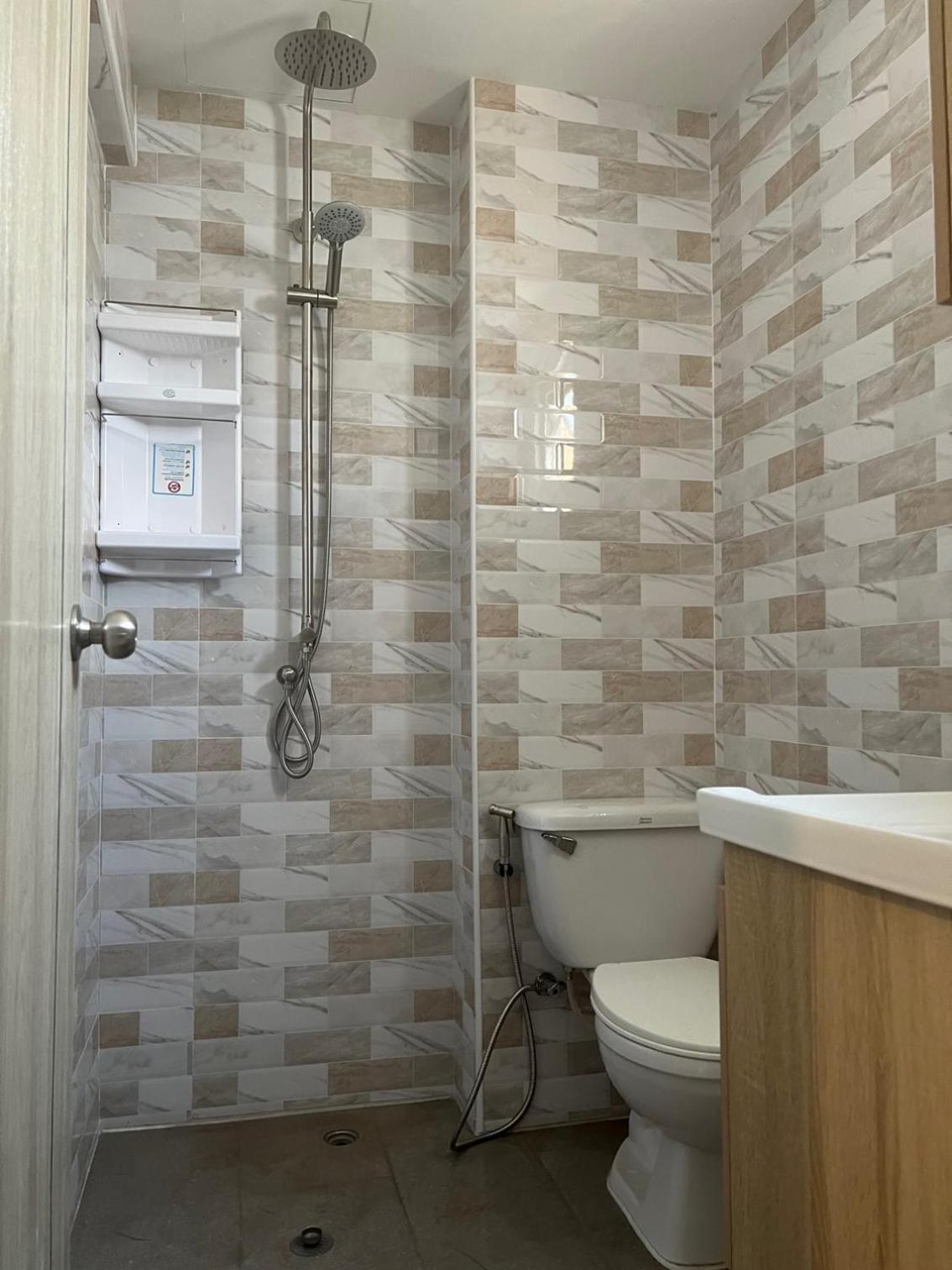 Apartment Family Condo: Spacious Two-bath With Full Kitchen Patong