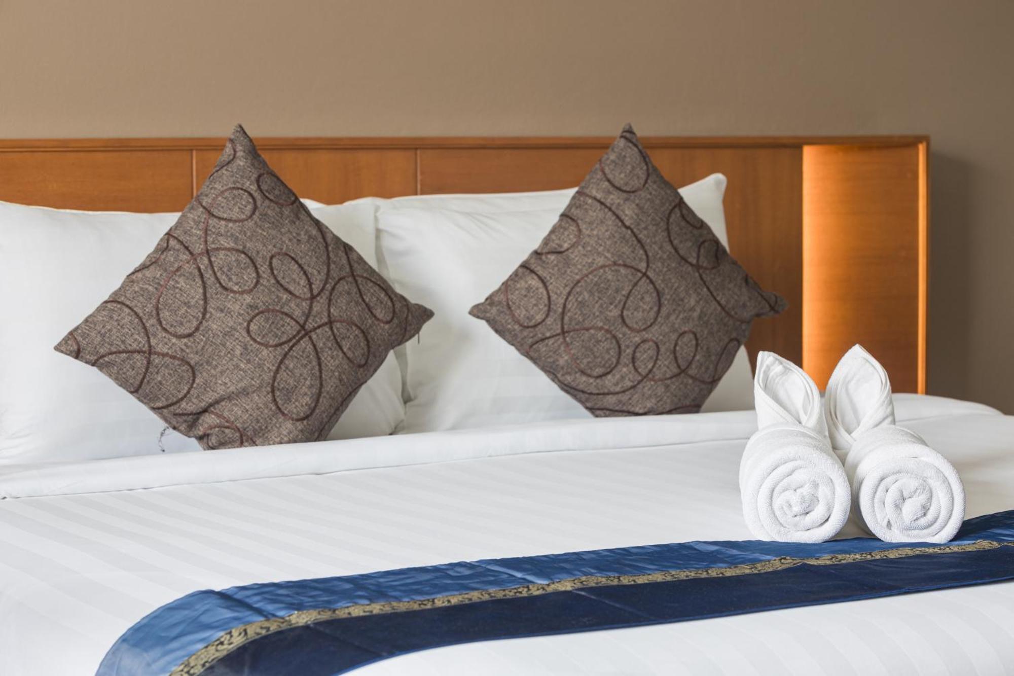 Blue Palm Resort 3*