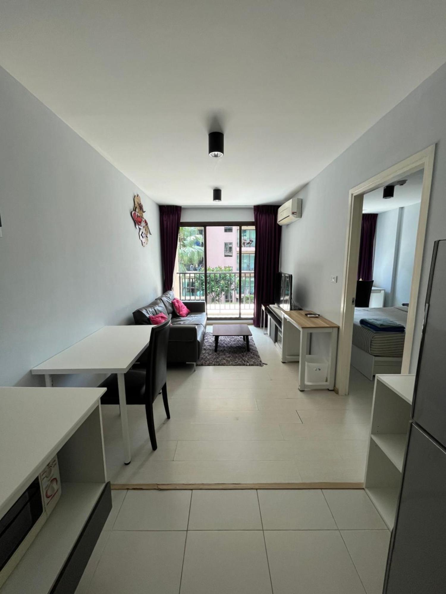 02nice Town Near Shopping Malls And Naka Night Market *
