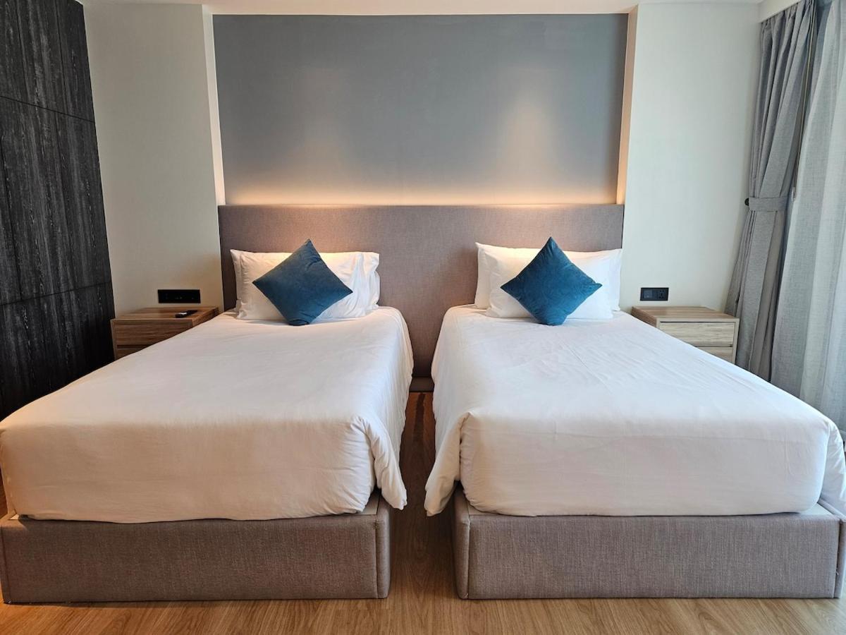 Apartment Modern 5-star 3 Pools Gym