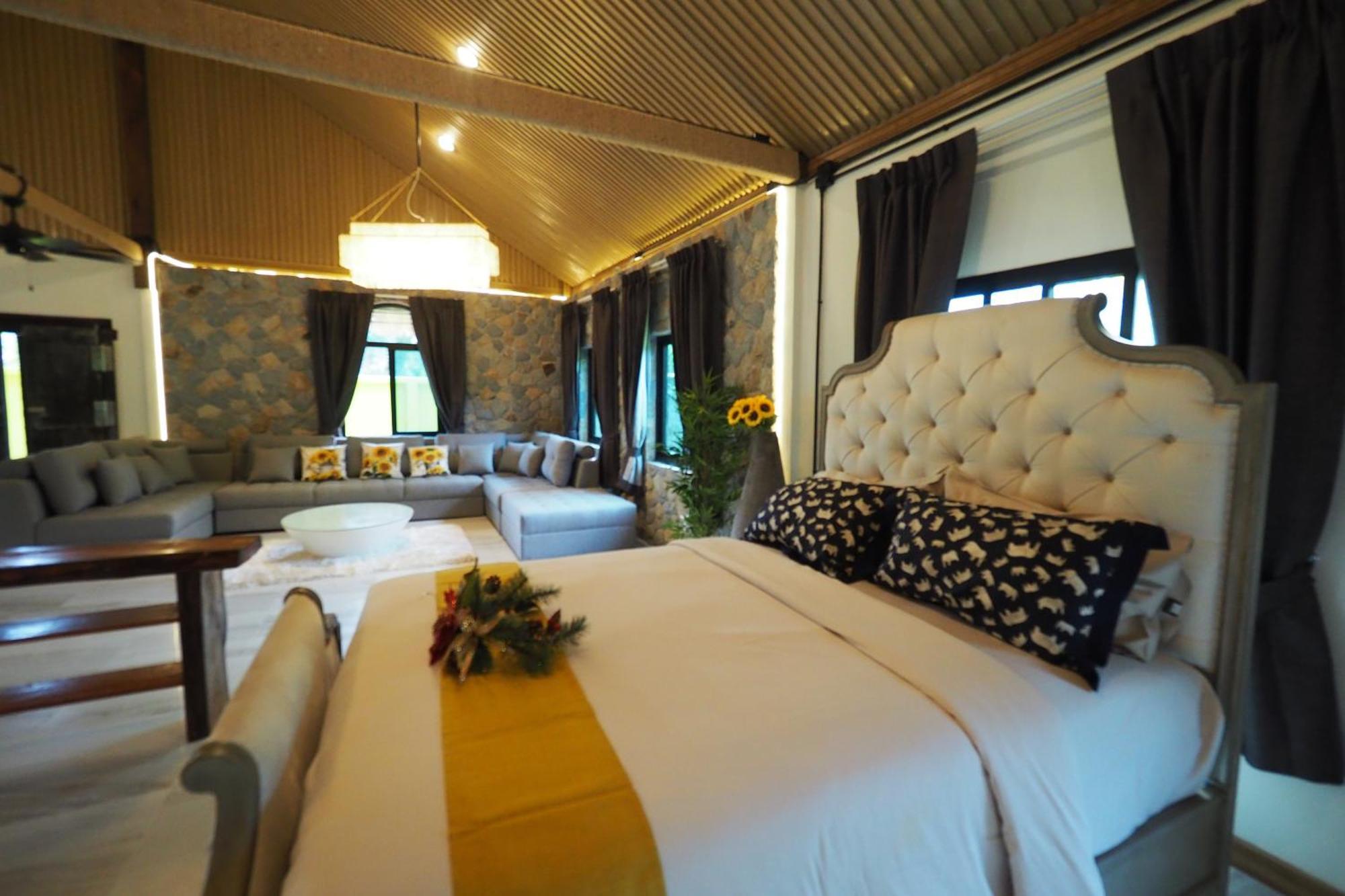 Villa Omloft Phuket