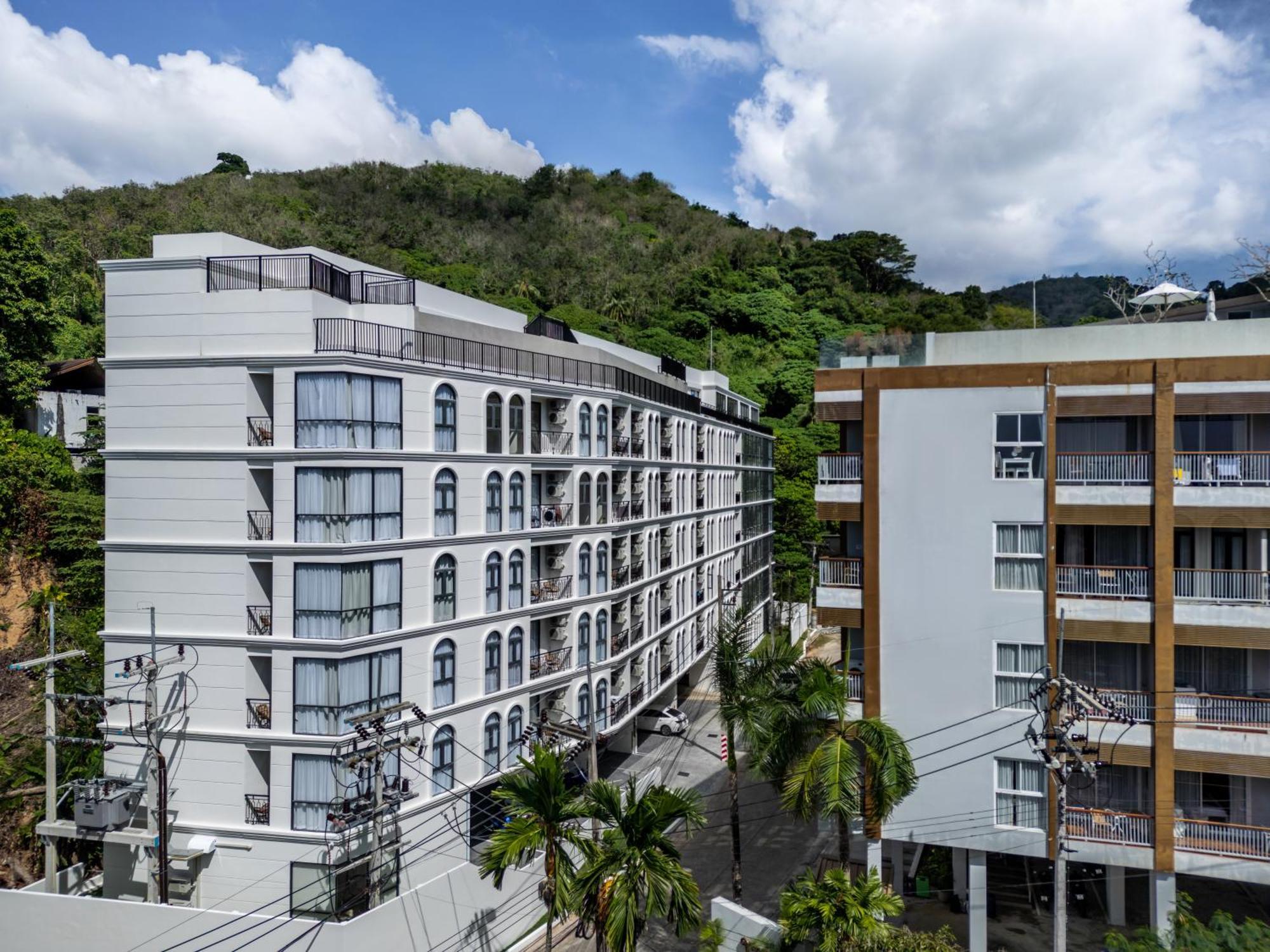 Palmetto Apartment *