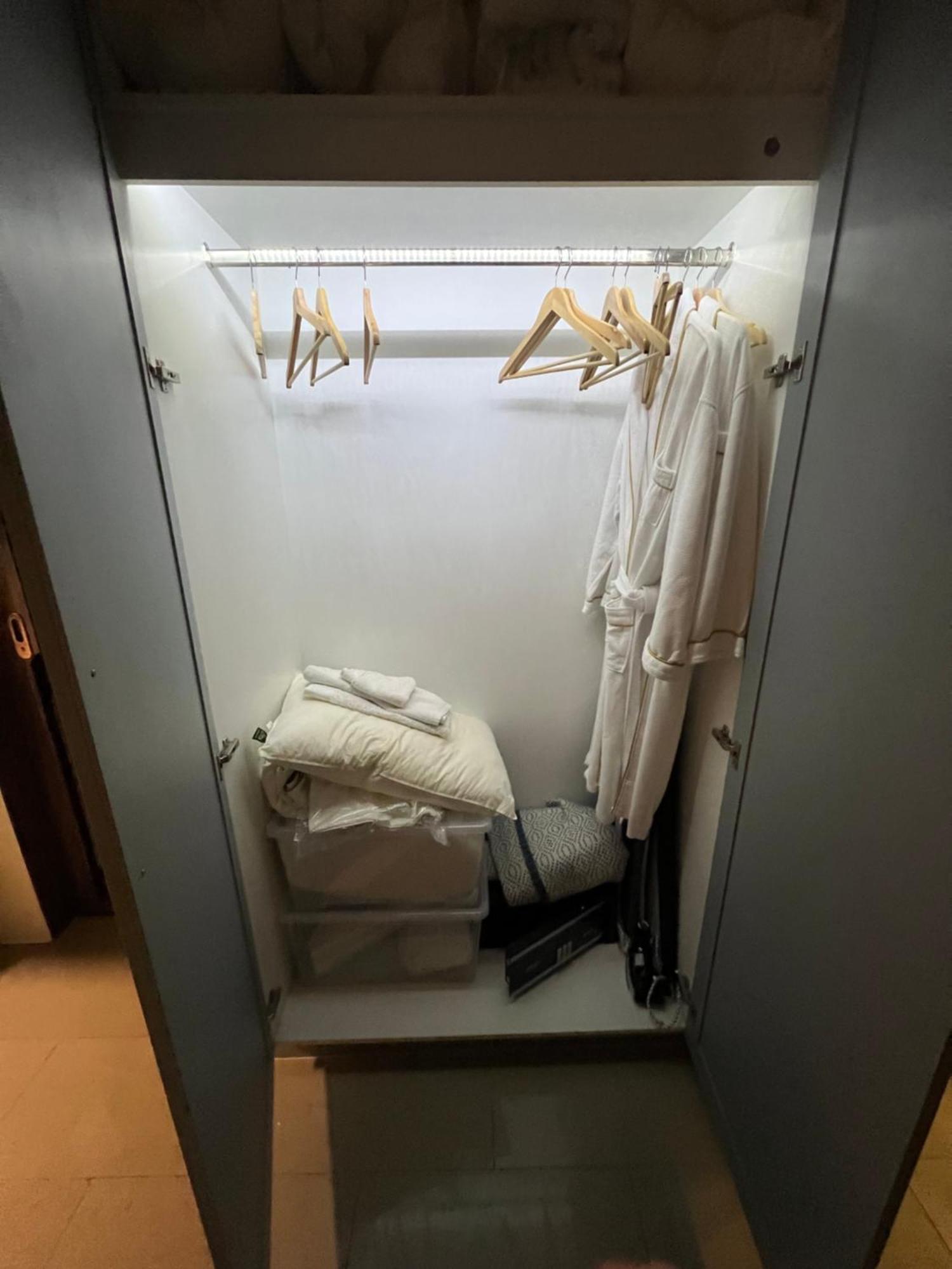 Palmyrah Surin Apartment Ban Lum Fuang