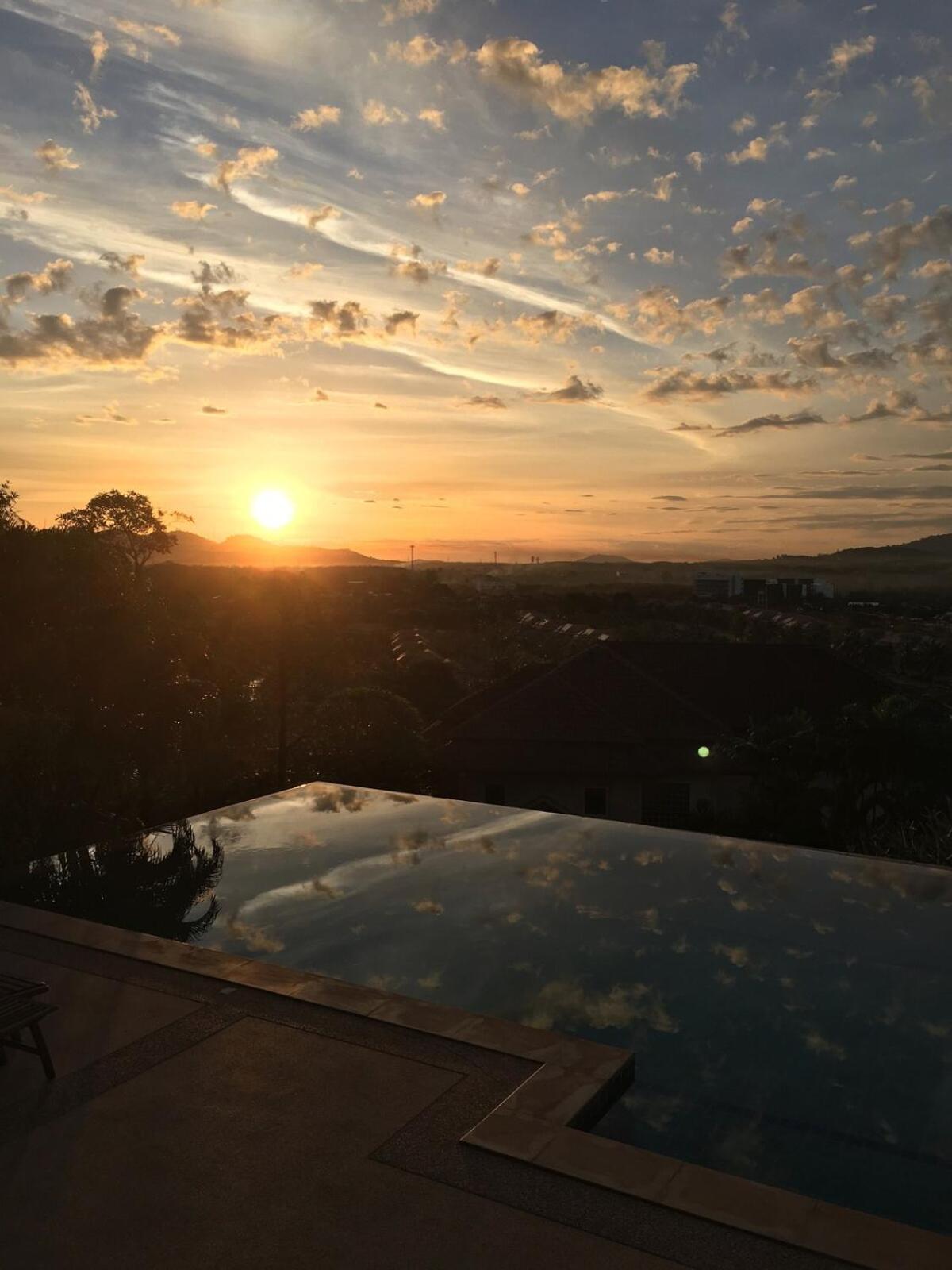 Villa Luxurious Phuket Escape - Lakewood Hills