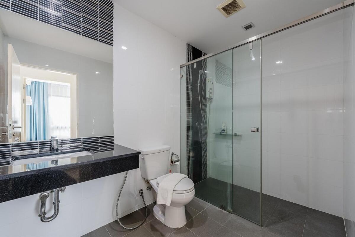 The Happy Place Appartement Thalang