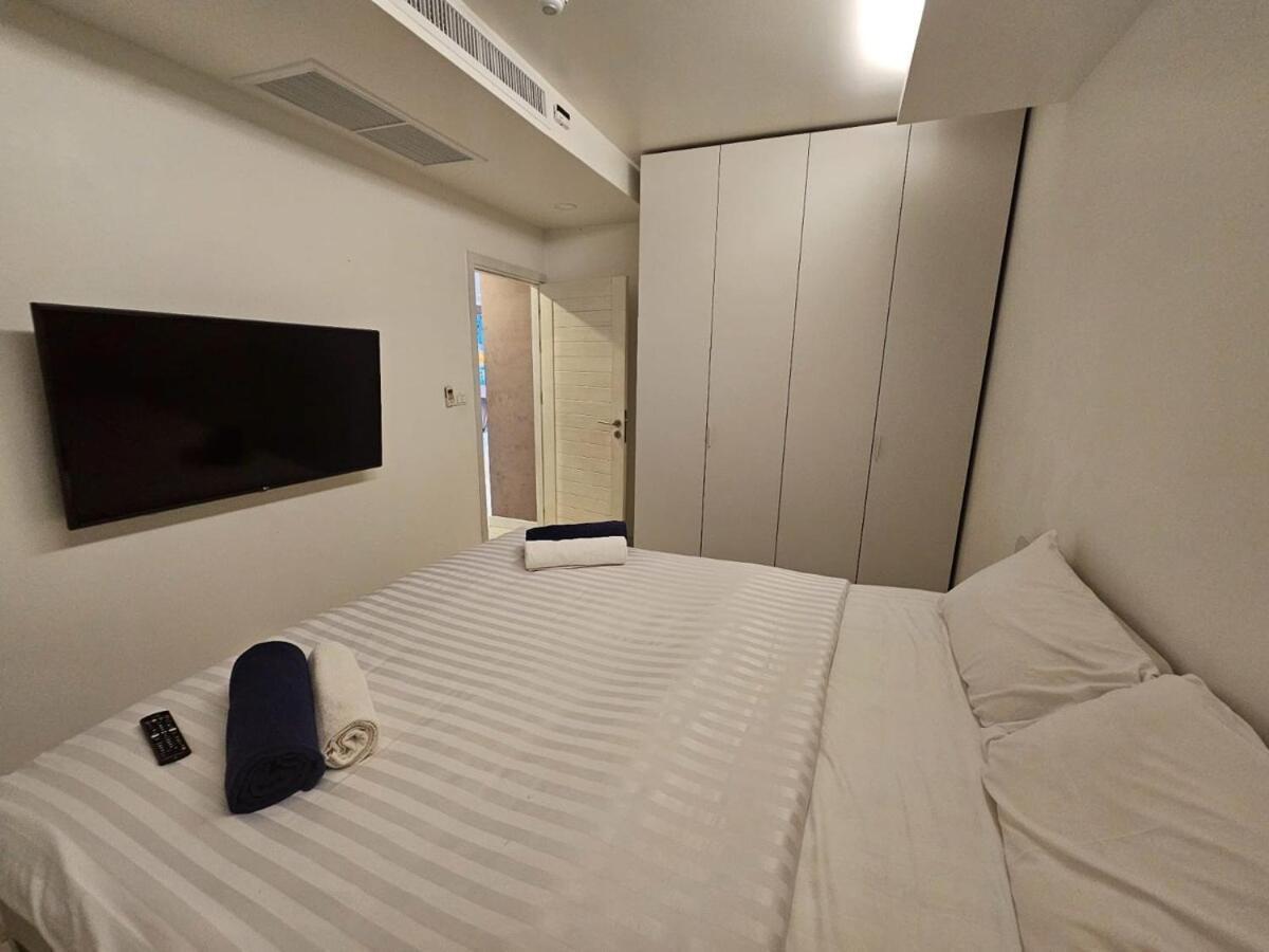 C162 Sea View 8 Minuets To Patong Karon Butter Fly Apartment