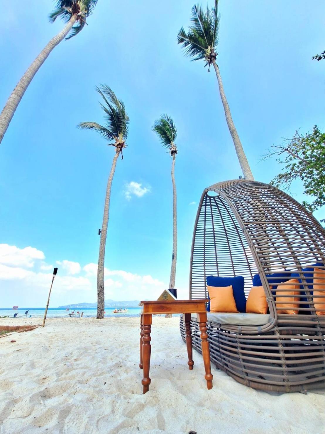 Luxury tent Buddha Ocean Garden