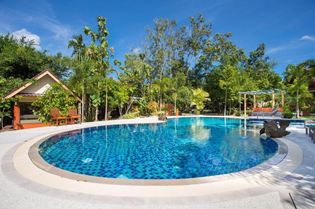 Hotel Oya International Phuket Ban Suan (Phuket)