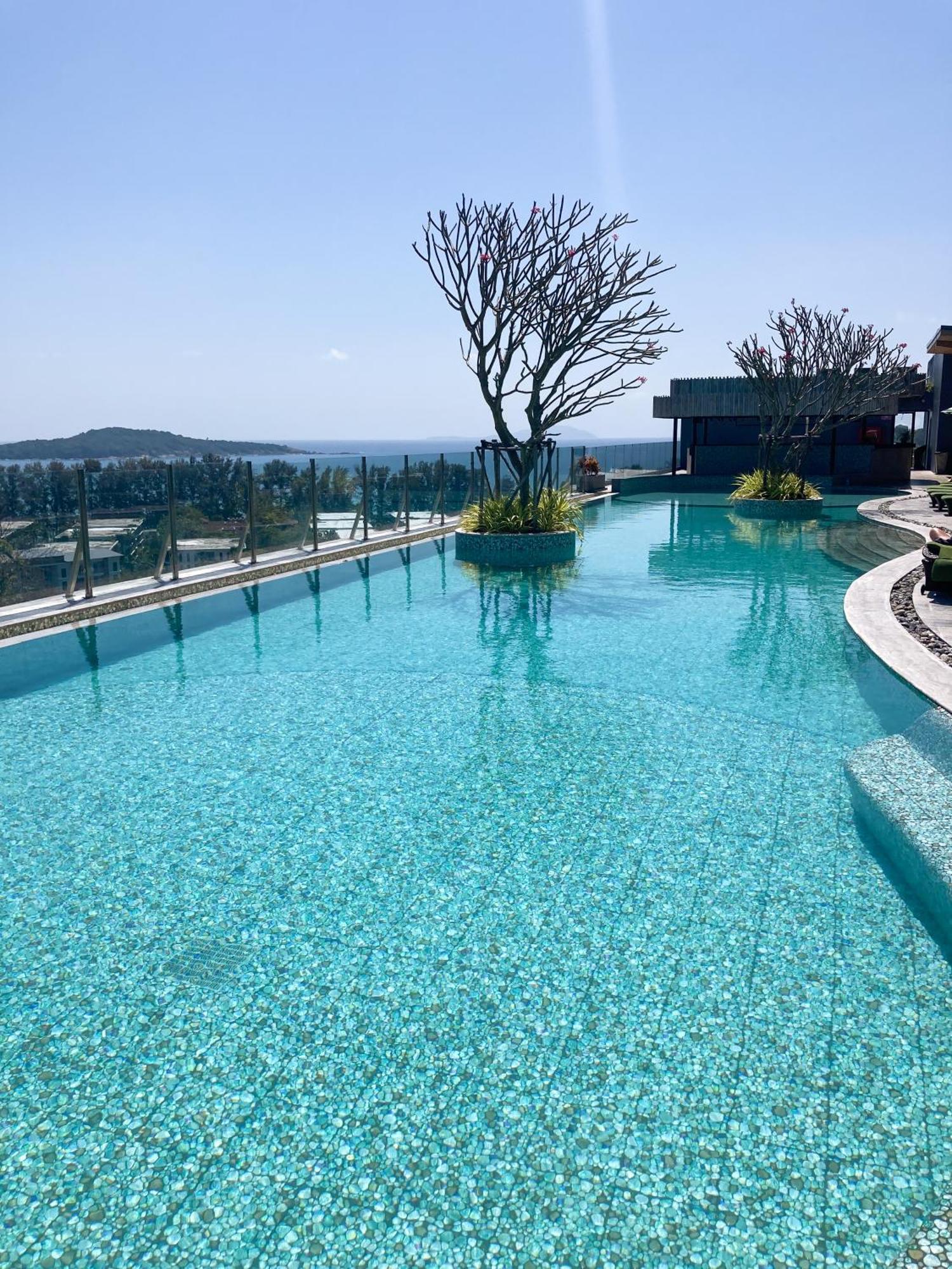 Avec Piscine Rawai