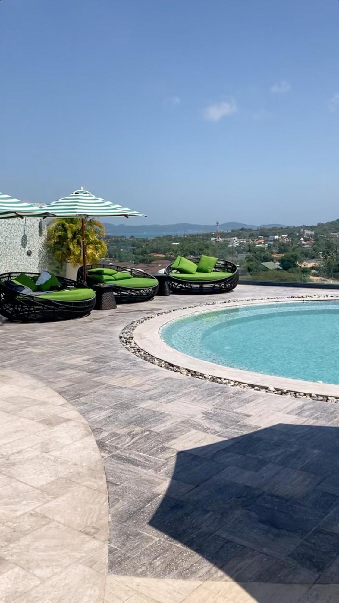 Aparthotel Avec Piscine *